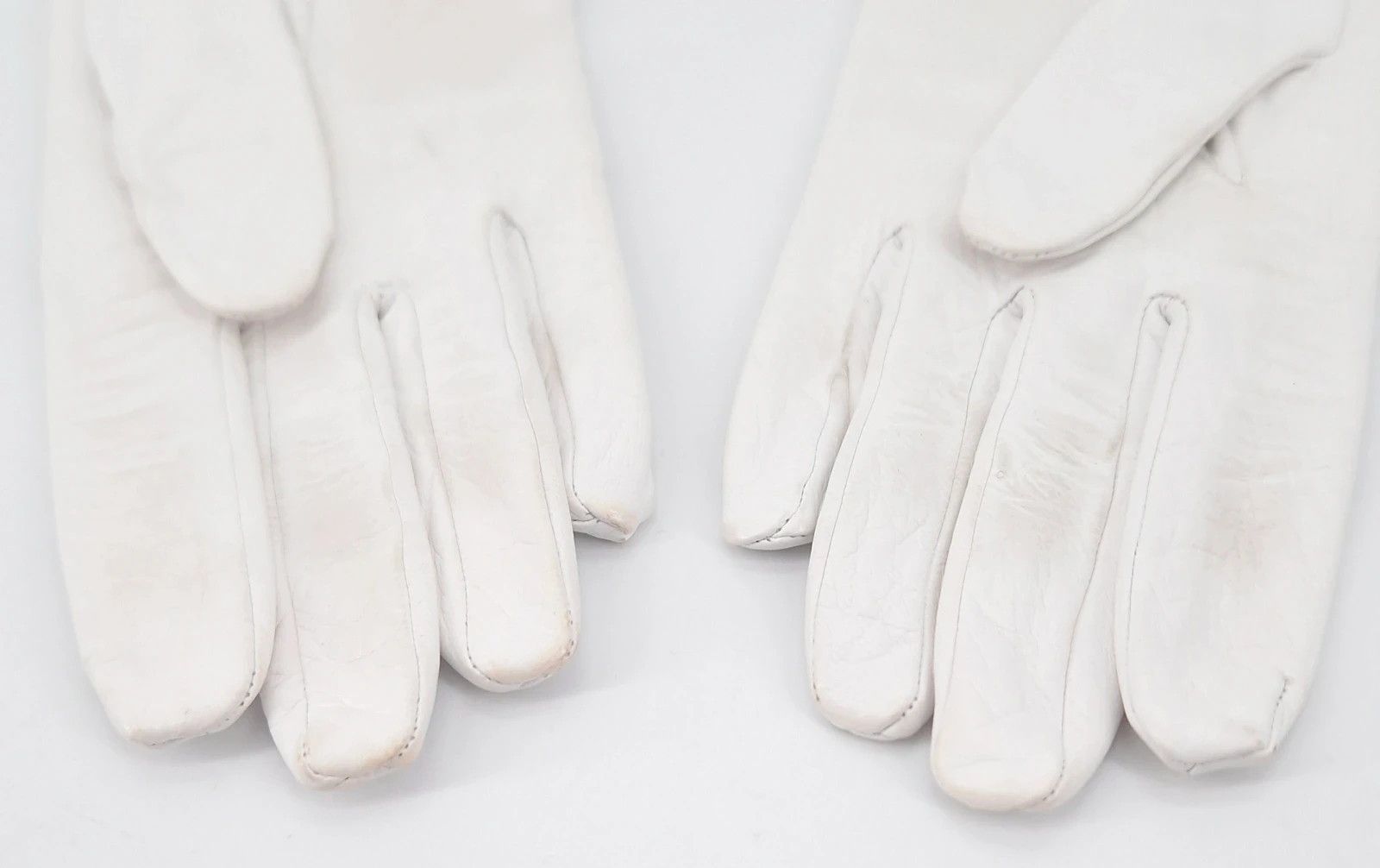 Hermes Chevre Leather Gloves with Sequin Detail Size ONE SIZE - 6 Thumbnail