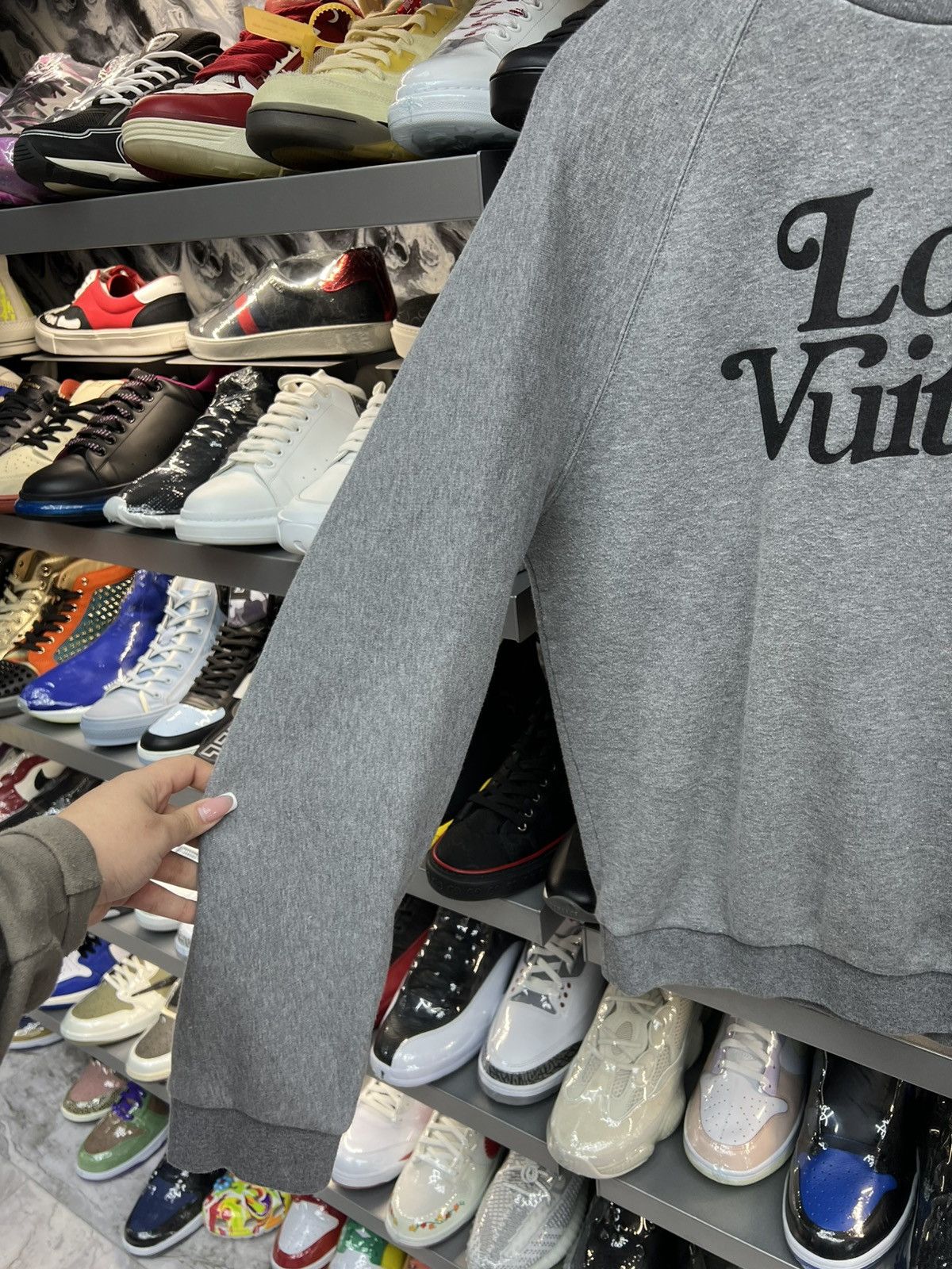 Louis Vuitton Louis Vuitton Grey Nigo Sweater Size US M / EU 48-50 / 2 - 3 Thumbnail