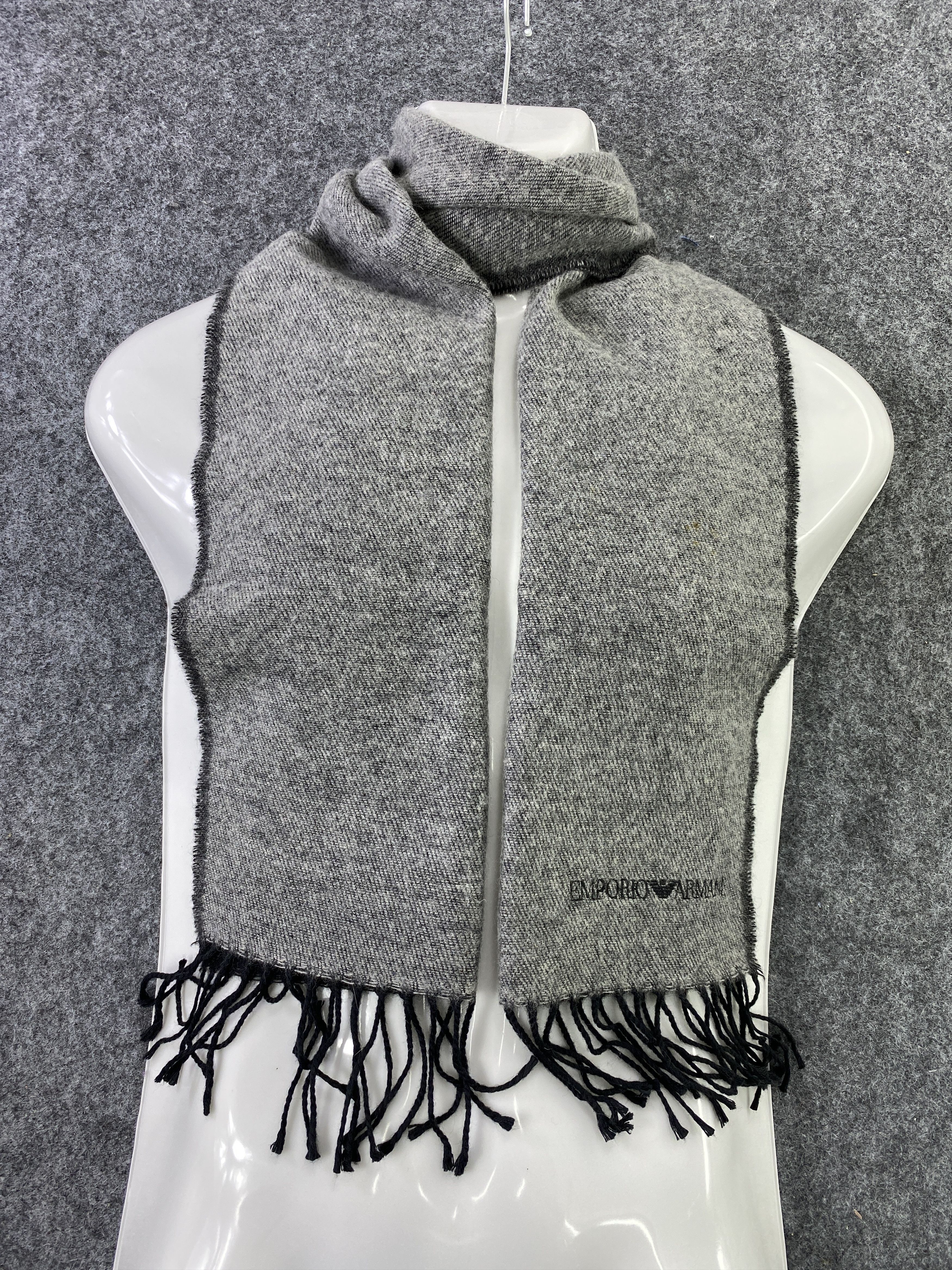 Emporio Armani Emporio Armani Scarf / Muffler / Neckwear -T405 Size ONE SIZE - 1 Thumbnail