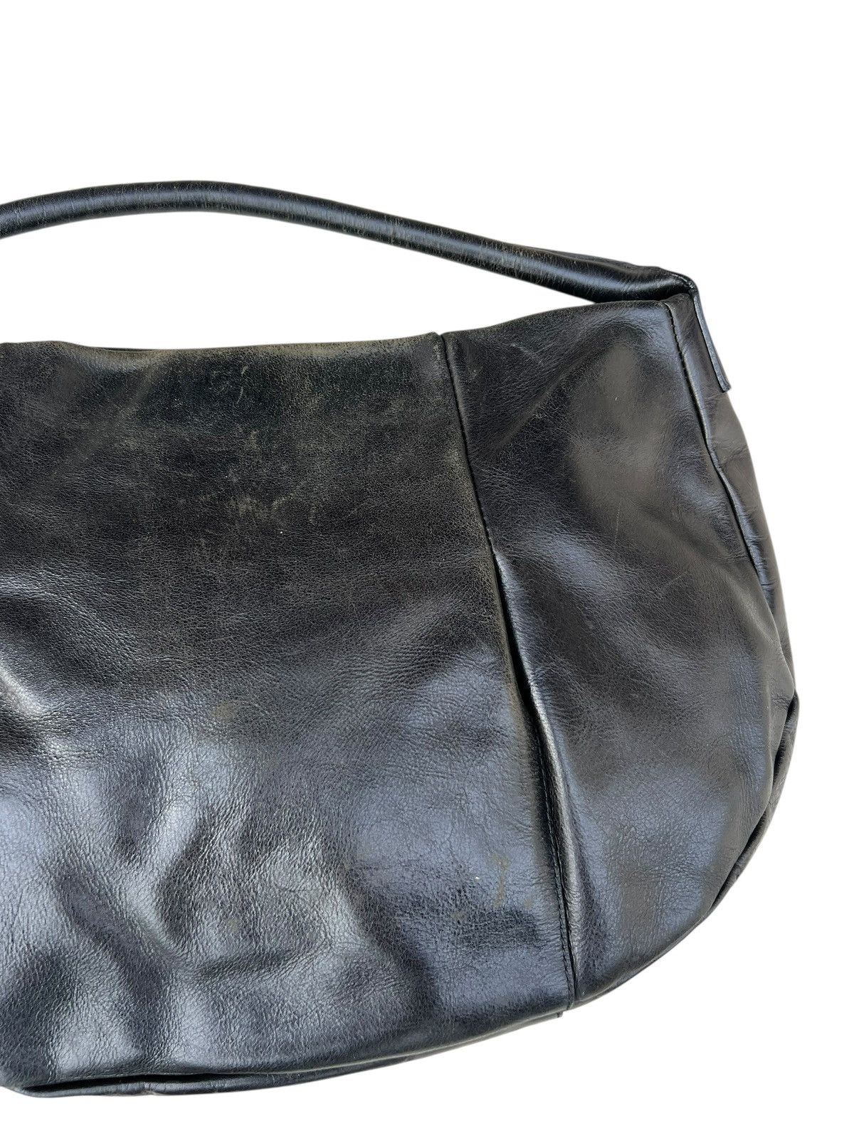 Leather B. Stuff Japan Scratches Patina Black Leather Bag Size ONE SIZE - 8 Thumbnail