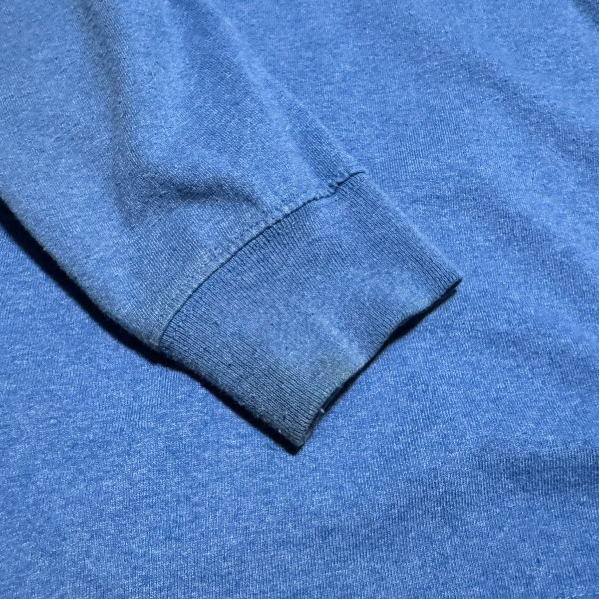 Carhartt Carhartt Blue Stained Cotton Long Sleeve Shirt Adult Large Size US XL / EU 56 / 4 - 3 Thumbnail