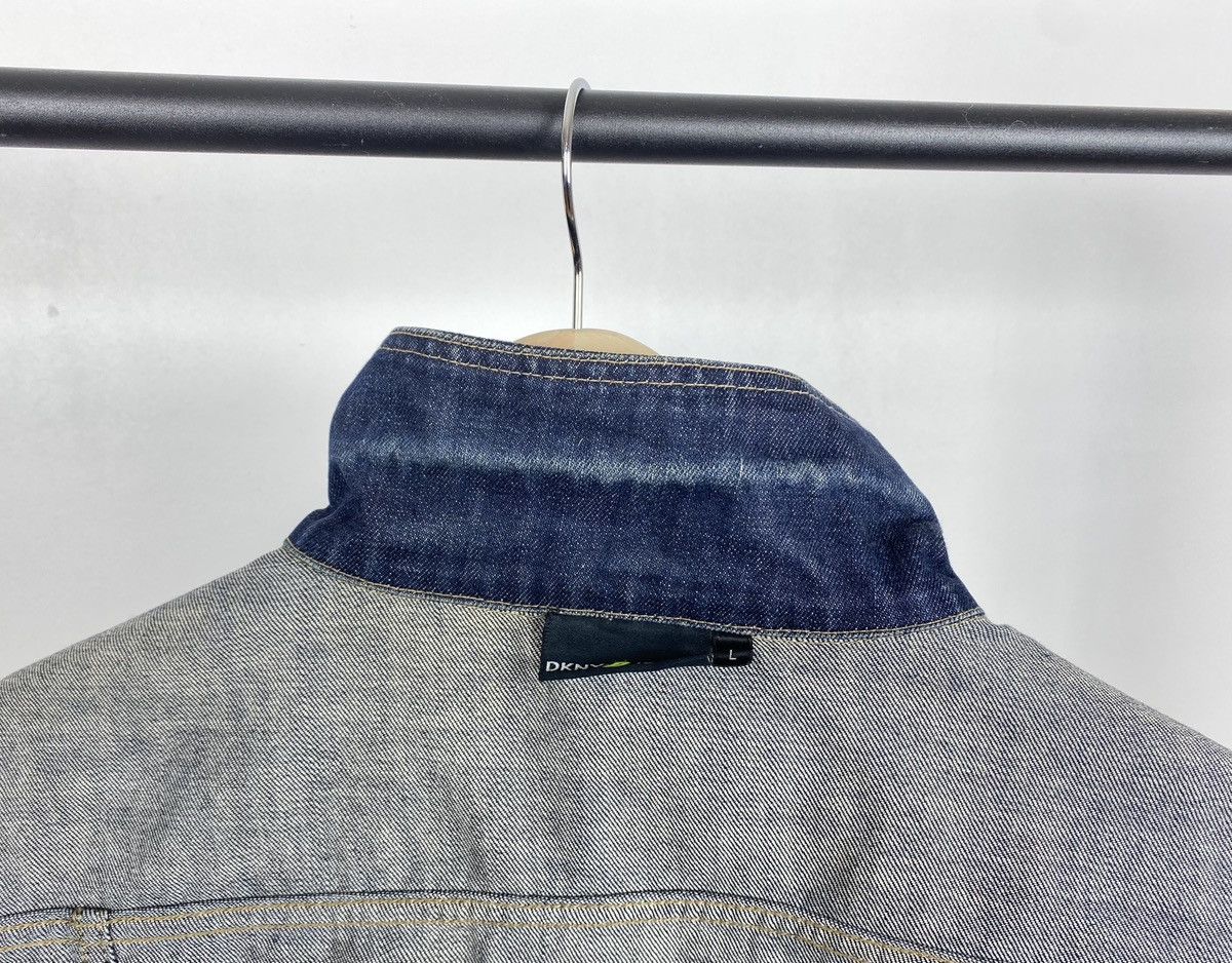 DKNY DKNY Denim Jacket Trucker Sunfaded Size US L / EU 52-54 / 3 - 9 Thumbnail