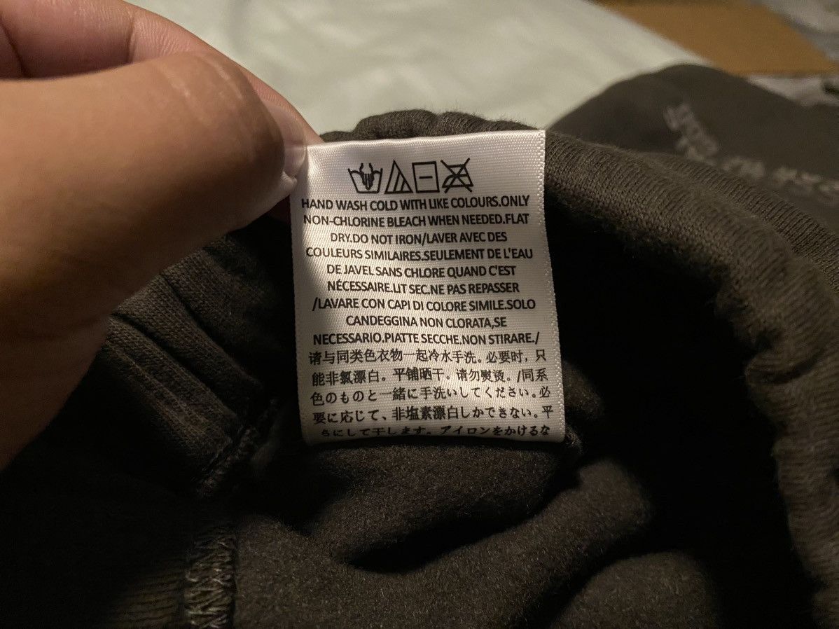 Essentials × Fear of God Essentials FOG Off Black Shorts Size Small Size US 30 / EU 46 - 11 Thumbnail