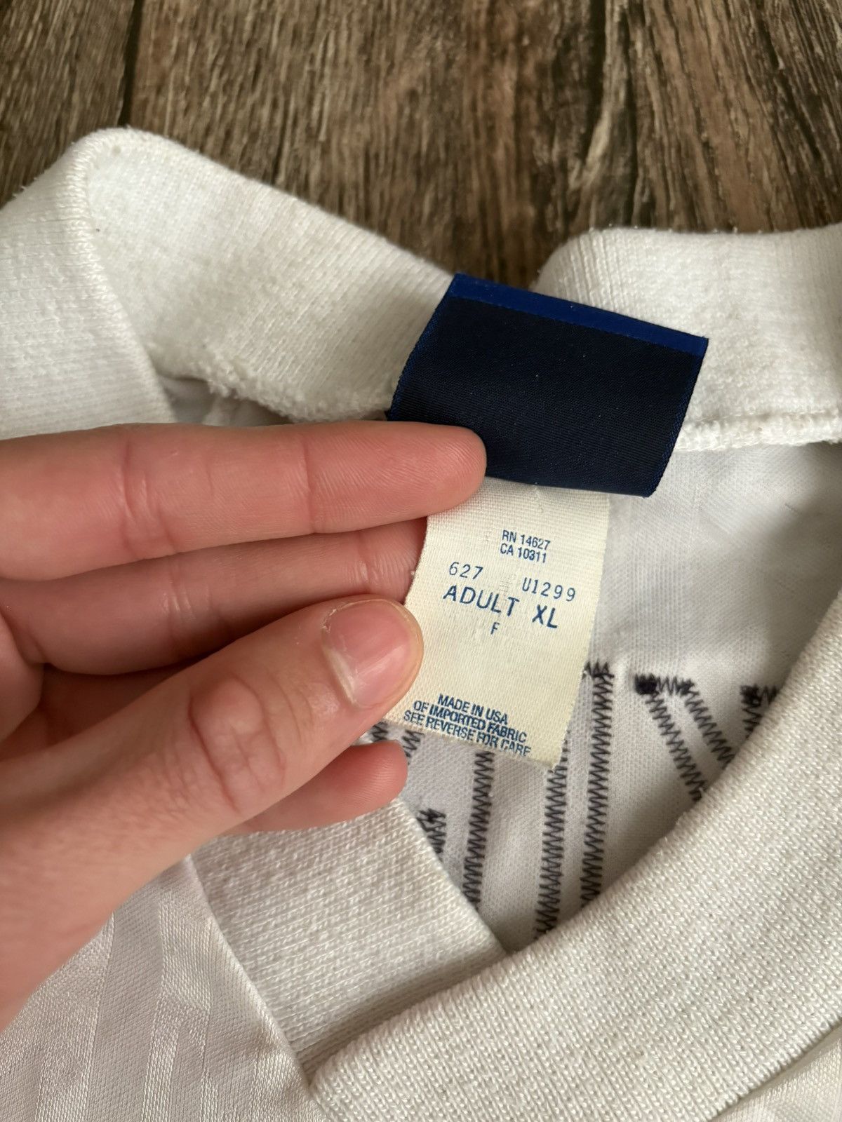 Vintage Vintage 90s UMBRO Quincy University #4 Atkinson Match Worn Size US XL / EU 56 / 4 - 9 Thumbnail