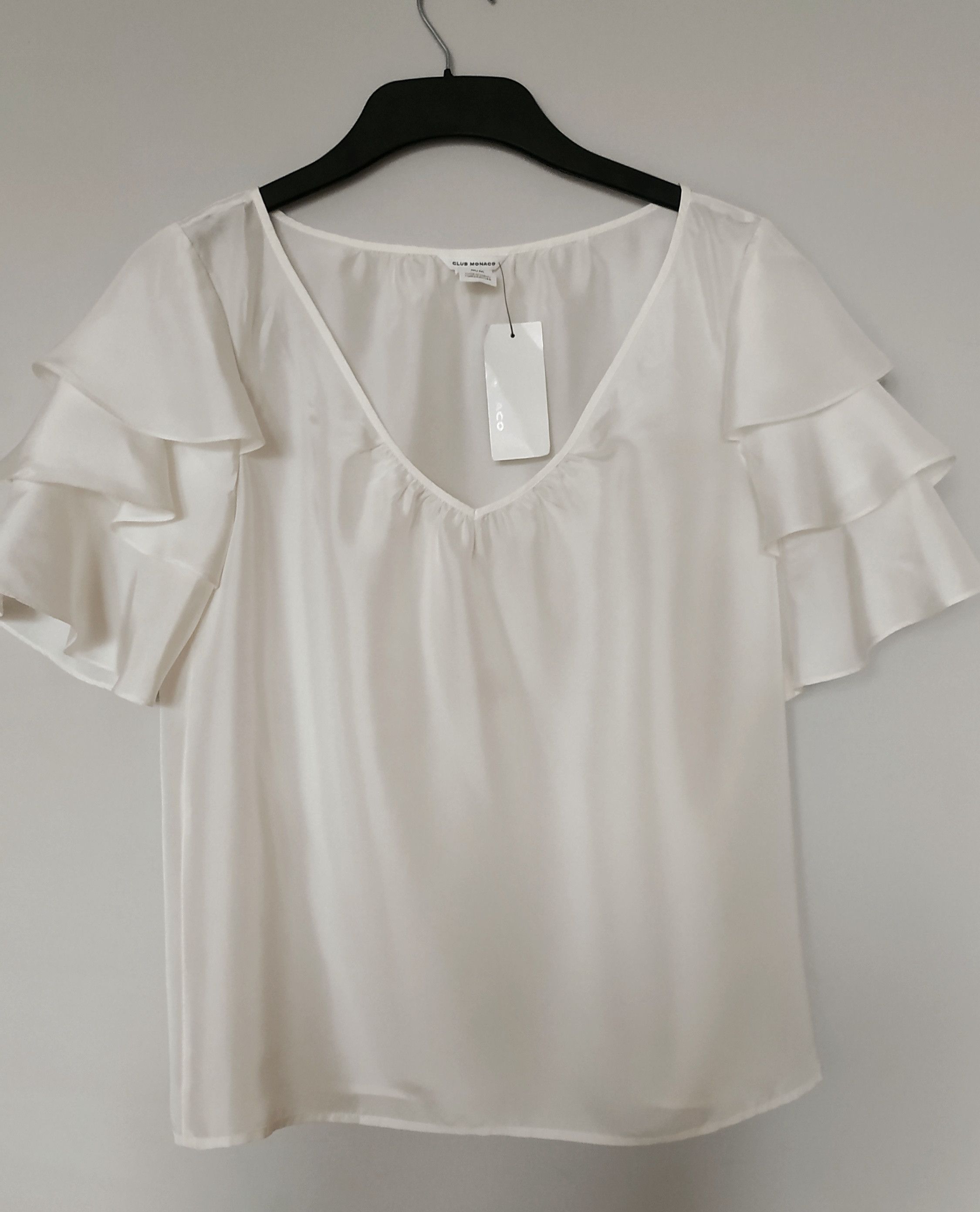 Club Monaco Naveah silk top blouse ruffeld sleeves Size M / US 6-8 / IT 42-44 - 1 Thumbnail