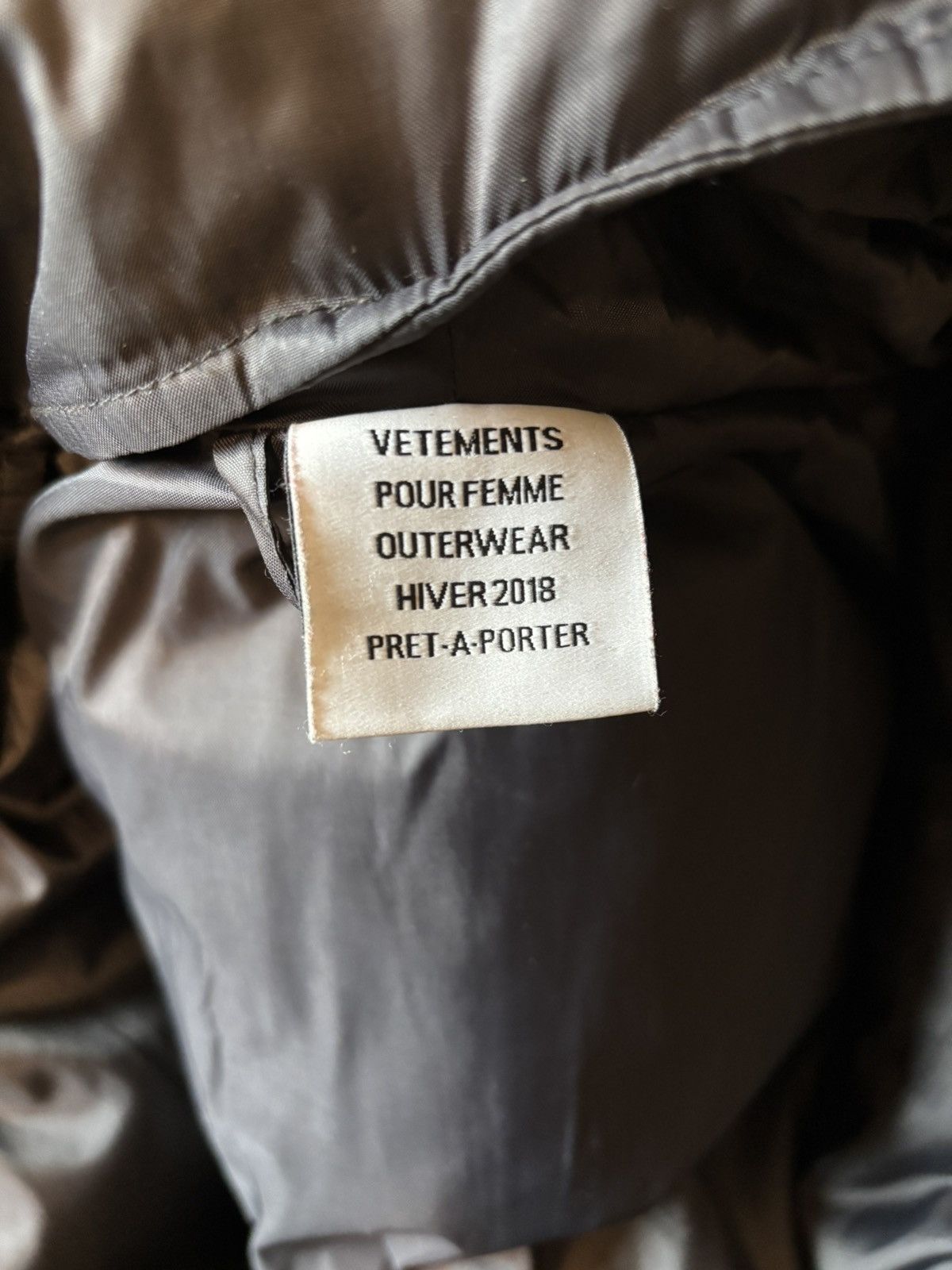 Vetements VETEMENTS GENETICALLY MODIFIED PARKA - AW17 Size US S / EU 44-46 / 1 - 4 Thumbnail