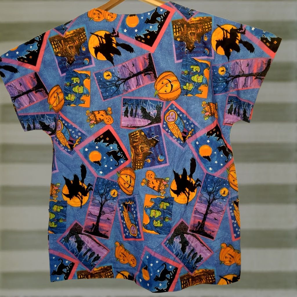 MadeMe Homemade Halloween Scrub Top Shirt Women S Blue Witch Cat Bat Owl Pumpkin Work Size S / US 4 / IT 40 - 1 Thumbnail