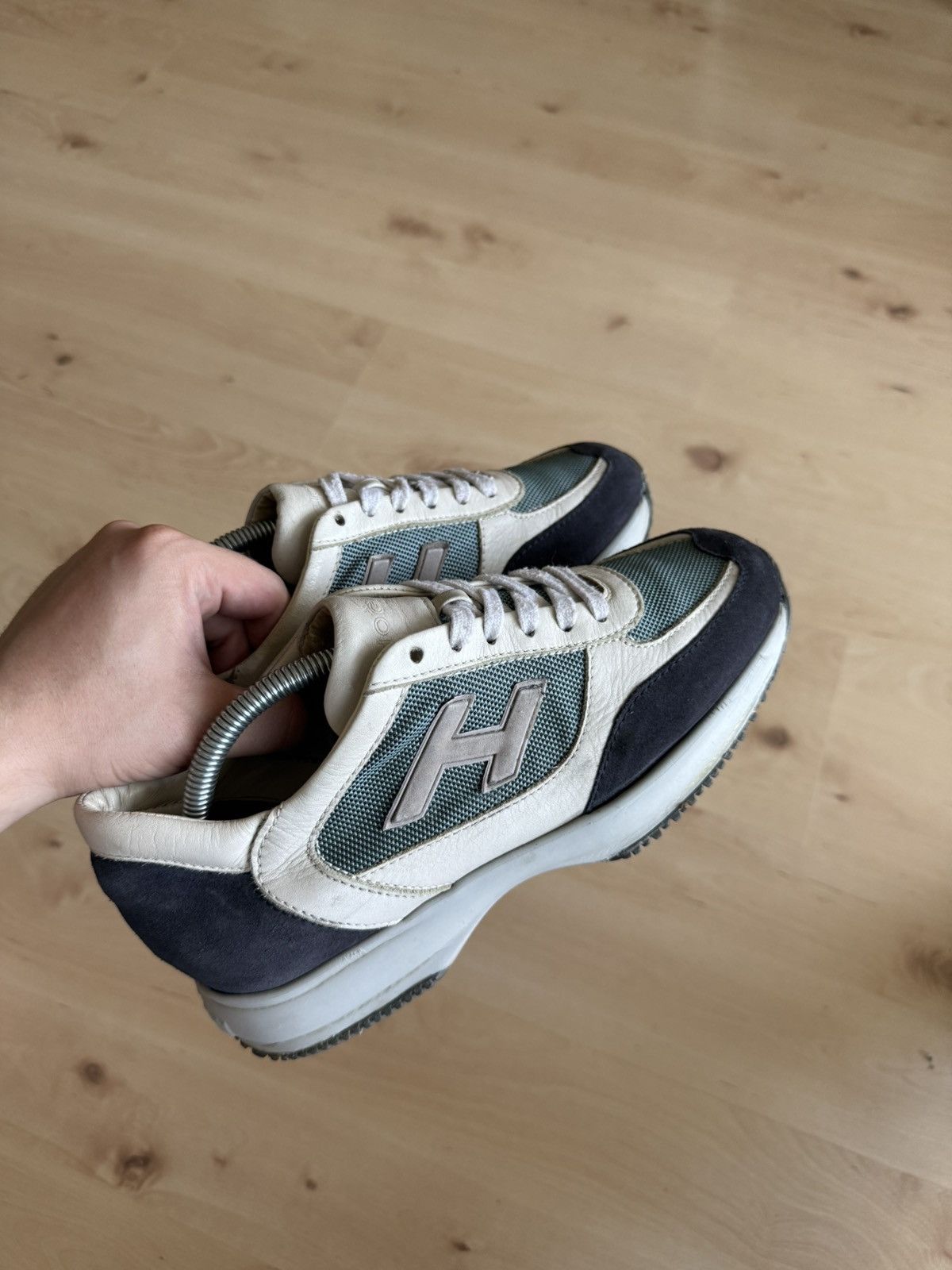 Hogan Hogan Vintage Low sneakers shoes Size US 7 / EU 40 - 8 Thumbnail