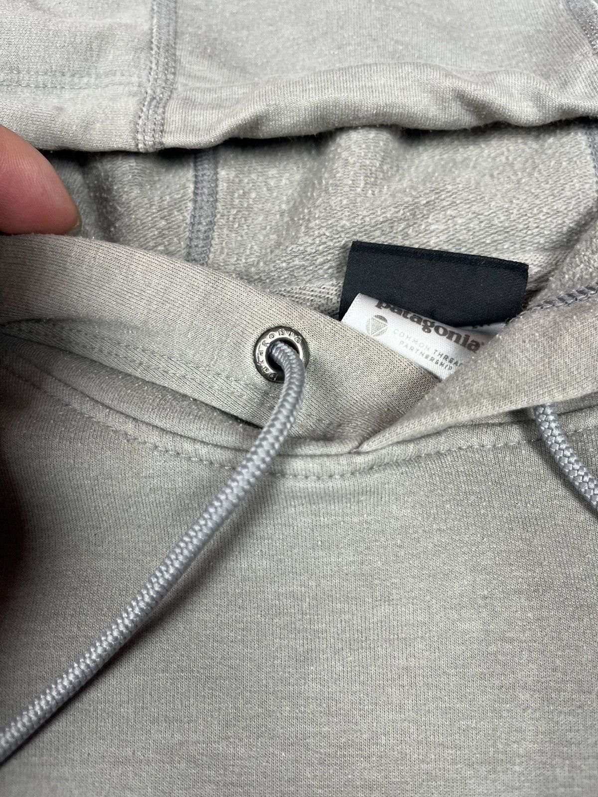 Patagonia Rare Patagonia Live Simply Grey Hoodie Big Logo Vintage Size US M / EU 48-50 / 2 - 7 Thumbnail