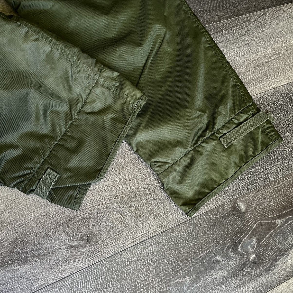 Vintage Vintage 1960s Army Extreme Cold Weather Impermeable Trousers Size US 34 / EU 50 - 3 Thumbnail