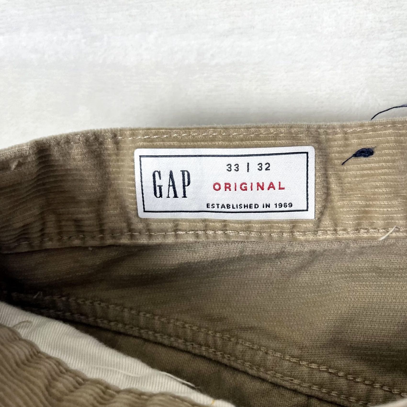 Gap GAP Original Corduroy Pants Mens 33x32 Beige Regular Fit Straight Leg Casual Pants Size US 33 - 4 Thumbnail