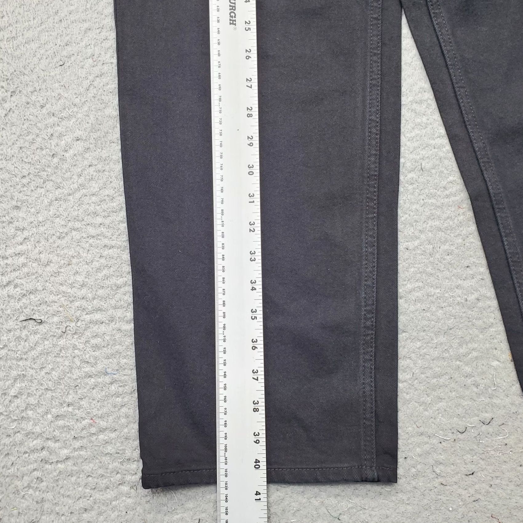Vintage Universal Thread Jeans Womens 6 Black High Rise Comfort Fit Button Fly Size 28" / US 6 / IT 42 - 3 Thumbnail
