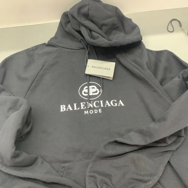 Balenciaga Balenciaga Balenciaga Mode Black Hoodie for Unisex -2507 Size US M / EU 48-50 / 2 - 3 Thumbnail