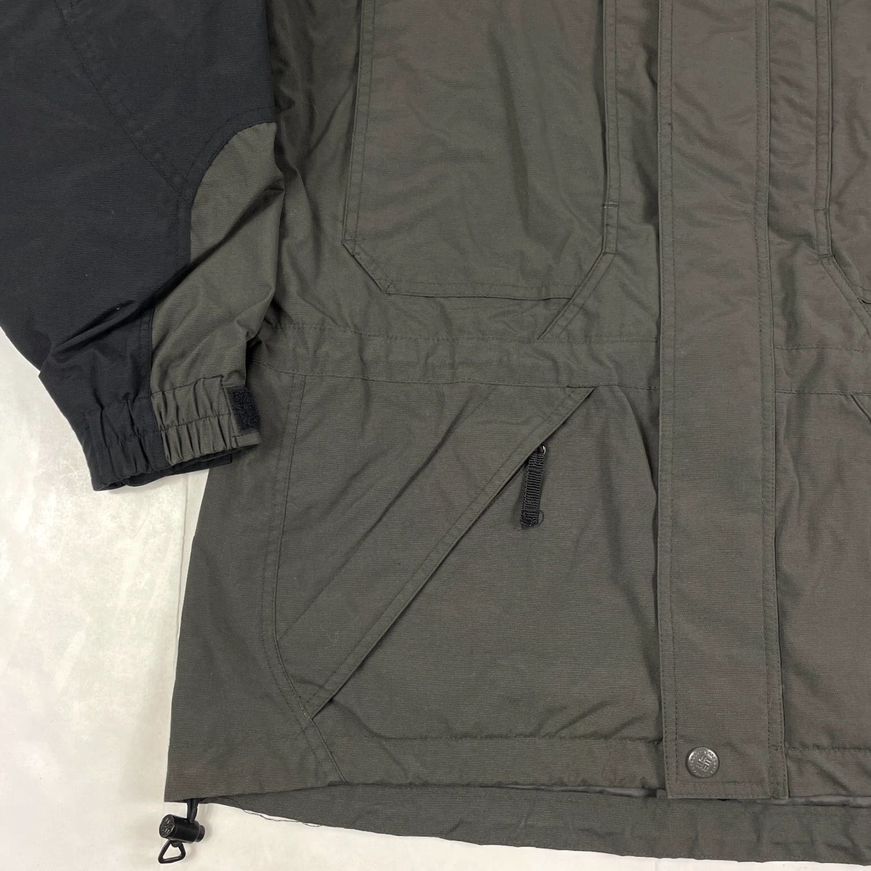 Vintage Columbia Jacket Mens Large Gray Softshell Field Full Zip Skiing Hiking Outdoors Jacket Size US L / EU 52-54 / 3 - 5 Thumbnail