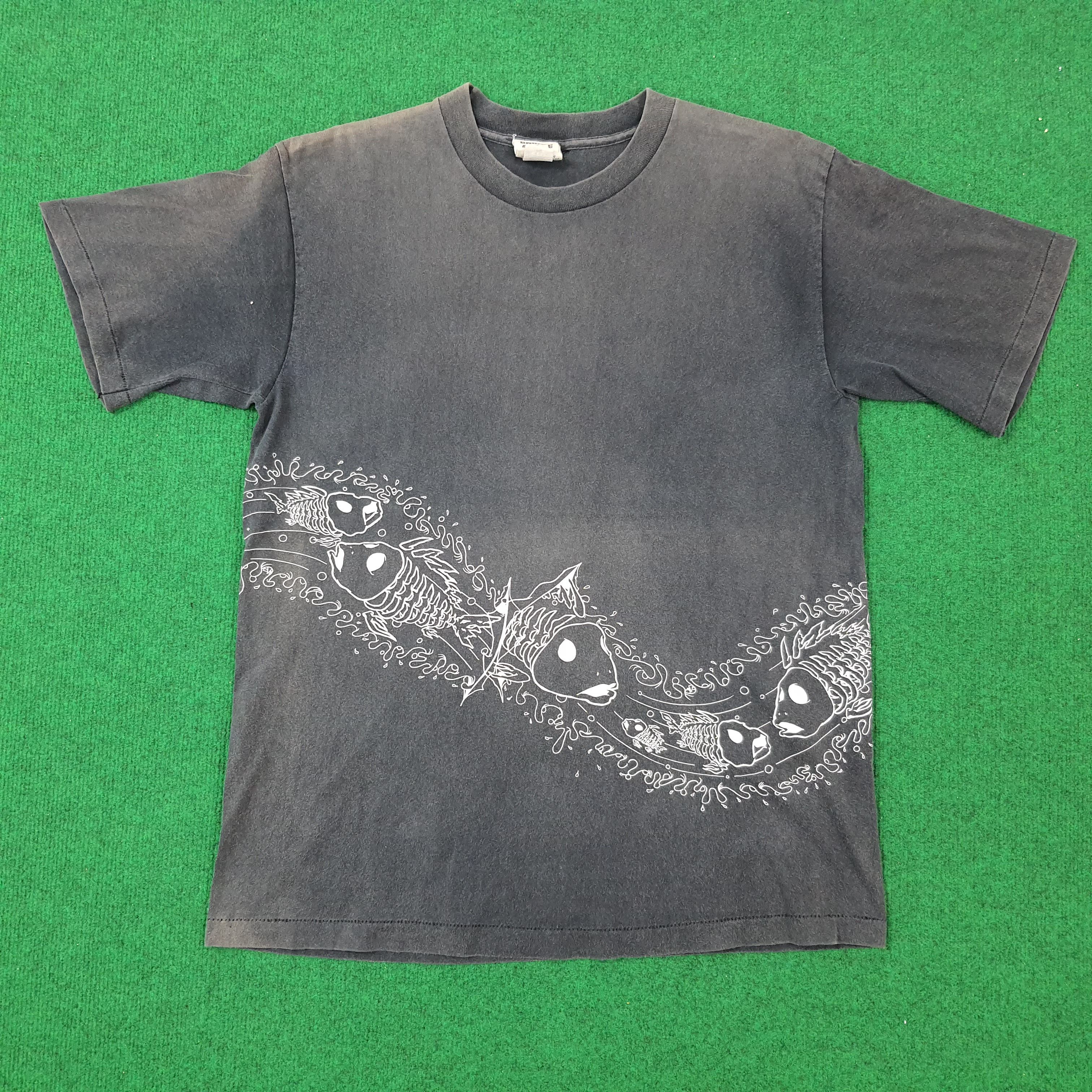 Vintage Vintage Bronze Age Surfing Brand Tshirt Size US M / EU 48-50 / 2 - 1 Thumbnail