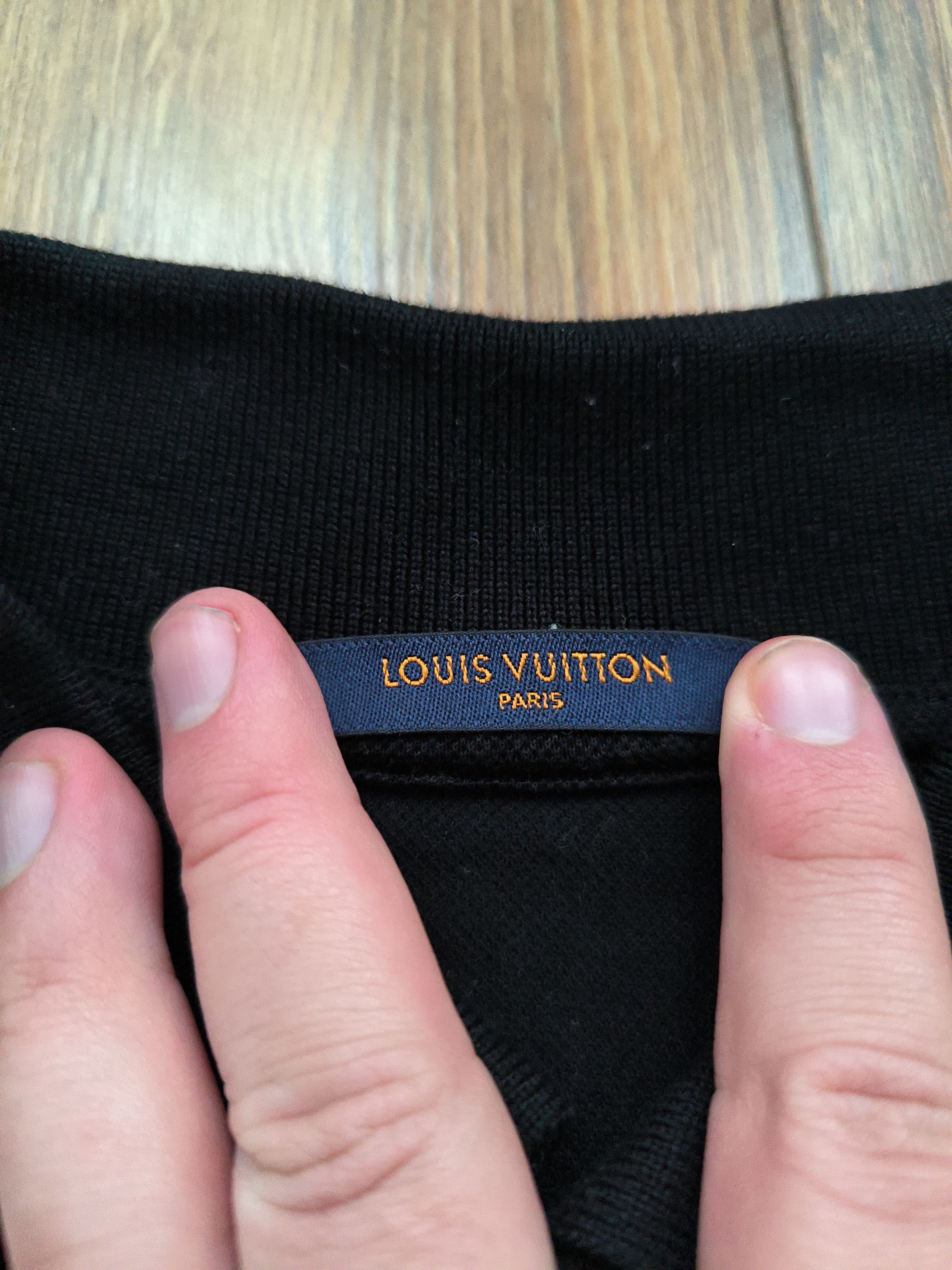 Louis Vuitton LV Black Polo Shirt, size L, very good condition Size US L / EU 52-54 / 3 - 4 Thumbnail