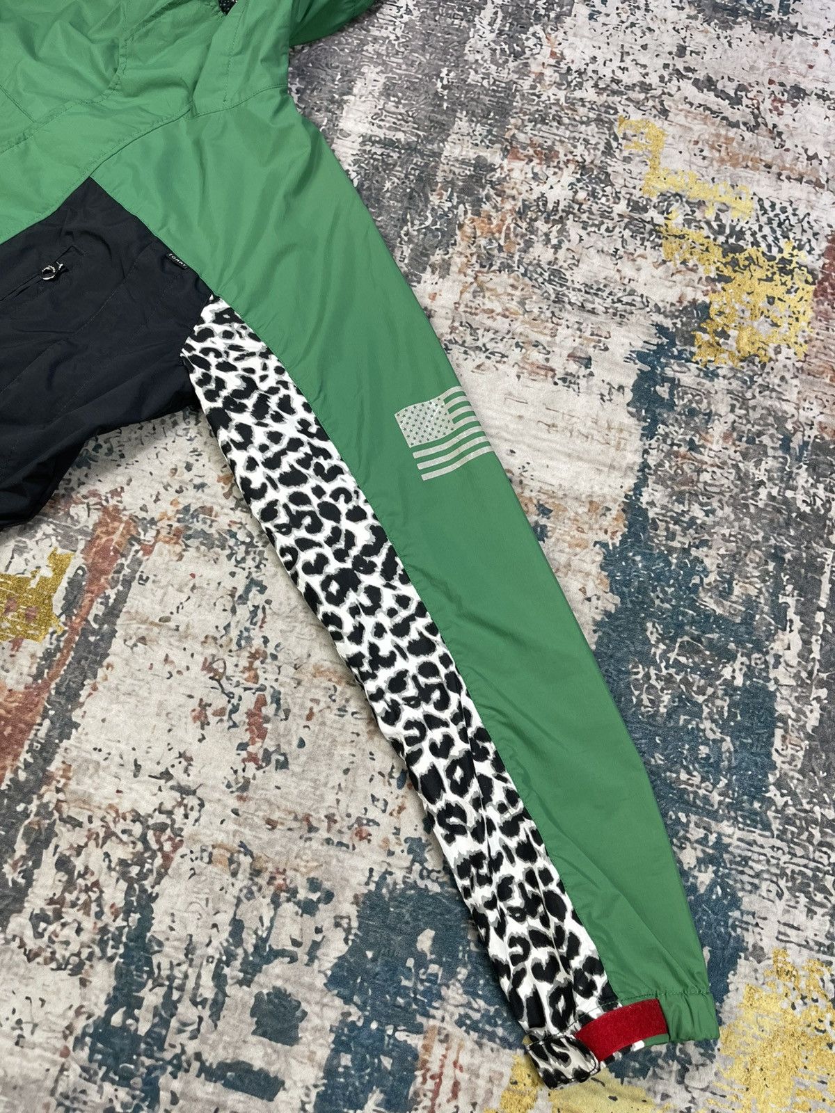 Tommy Hilfiger Vtg Tommy NYC Leopard Print Lightweight Jacket Size US M / EU 48-50 / 2 - 8 Thumbnail