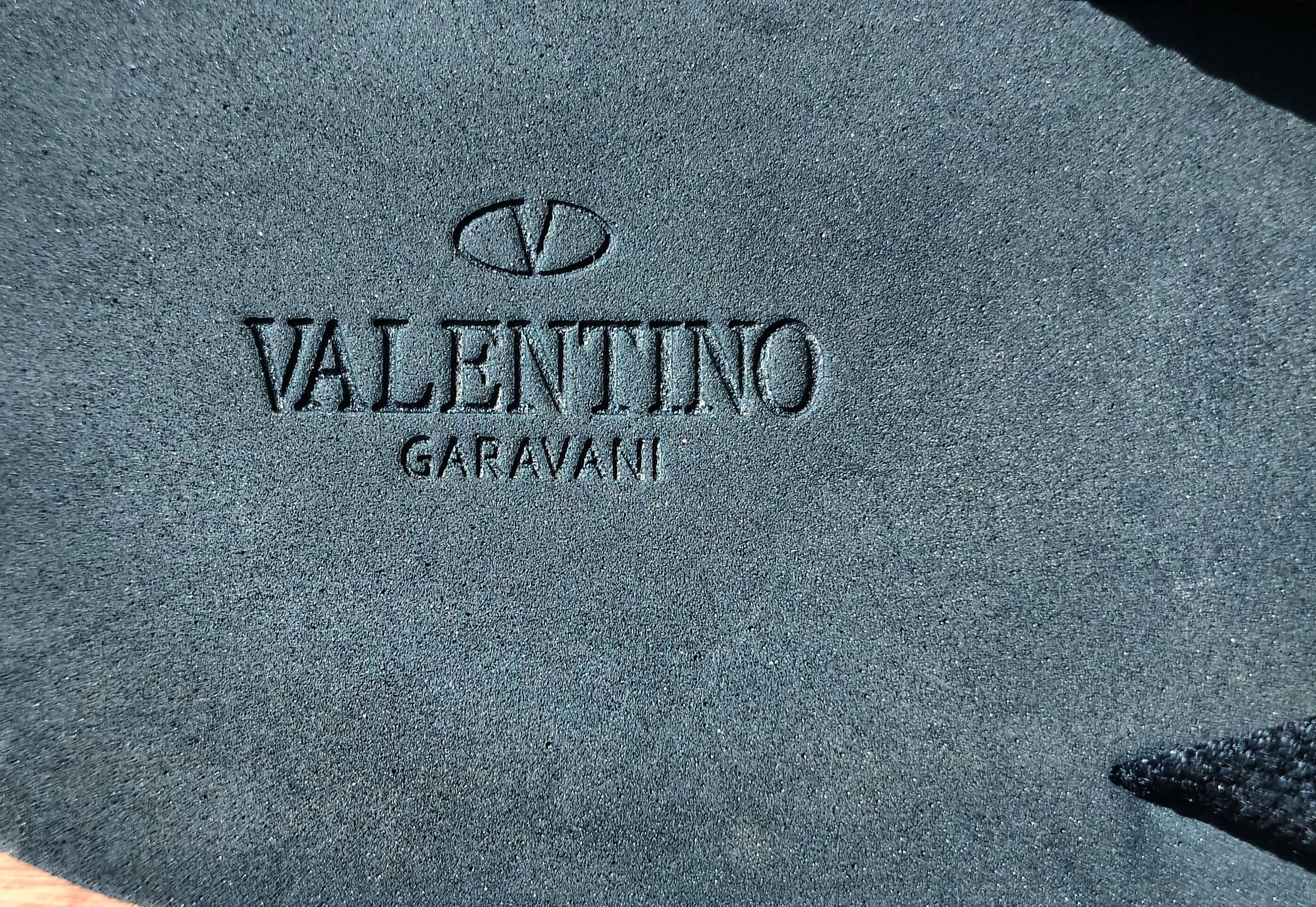 Valentino Valentino Garavani Rockstud Rubber Flip-Flops Black Size US 11 / EU 44 - 7 Thumbnail