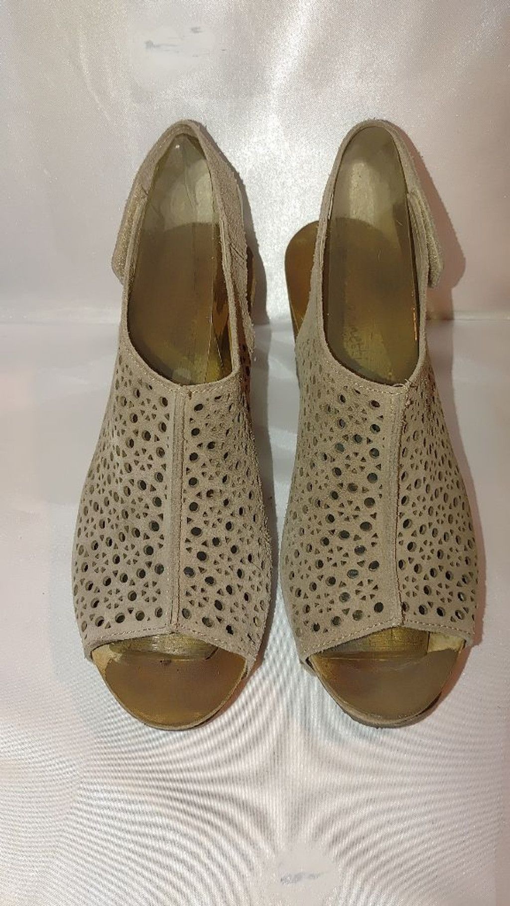 The Unbranded Brand A. Giannetti Cork Wedge Peep Toes Size 40 Size US 9.5 / IT 39.5 - 5 Thumbnail