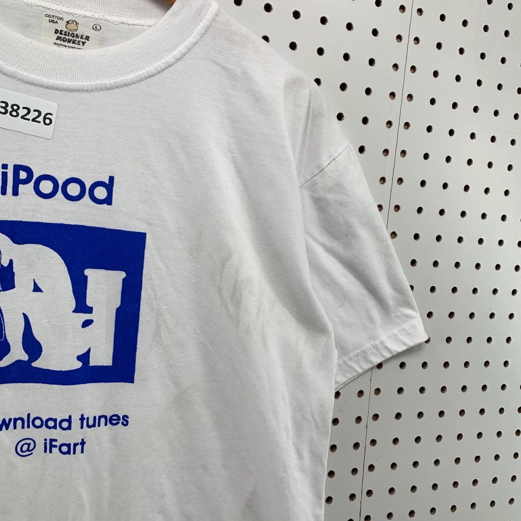 Apple I Poopd Apple Funny Parody Shirt Mens Large White Short Sleeve 20x27 Size US L / EU 52-54 / 3 - 5 Thumbnail