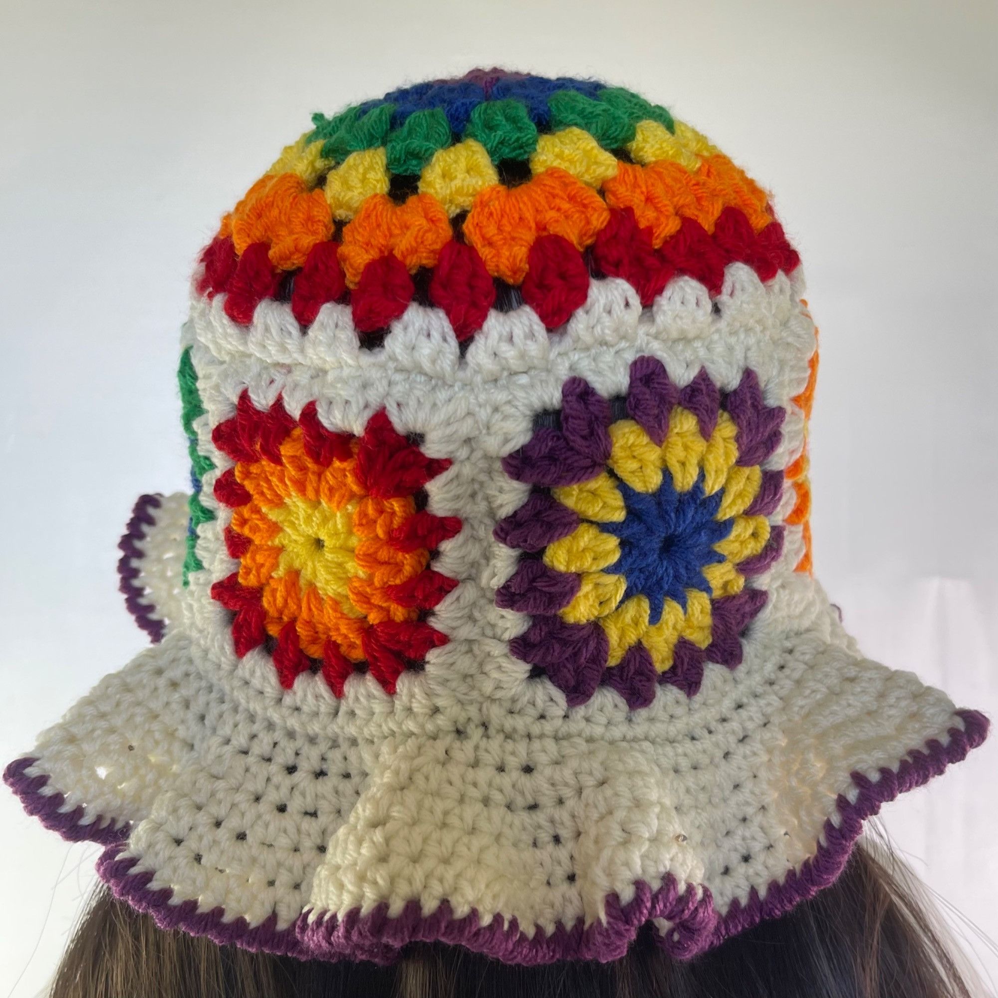 Handmade Crochet Bucket Hat Granny Square in Rainbow Colors and Off-W Size ONE SIZE - 4 Thumbnail