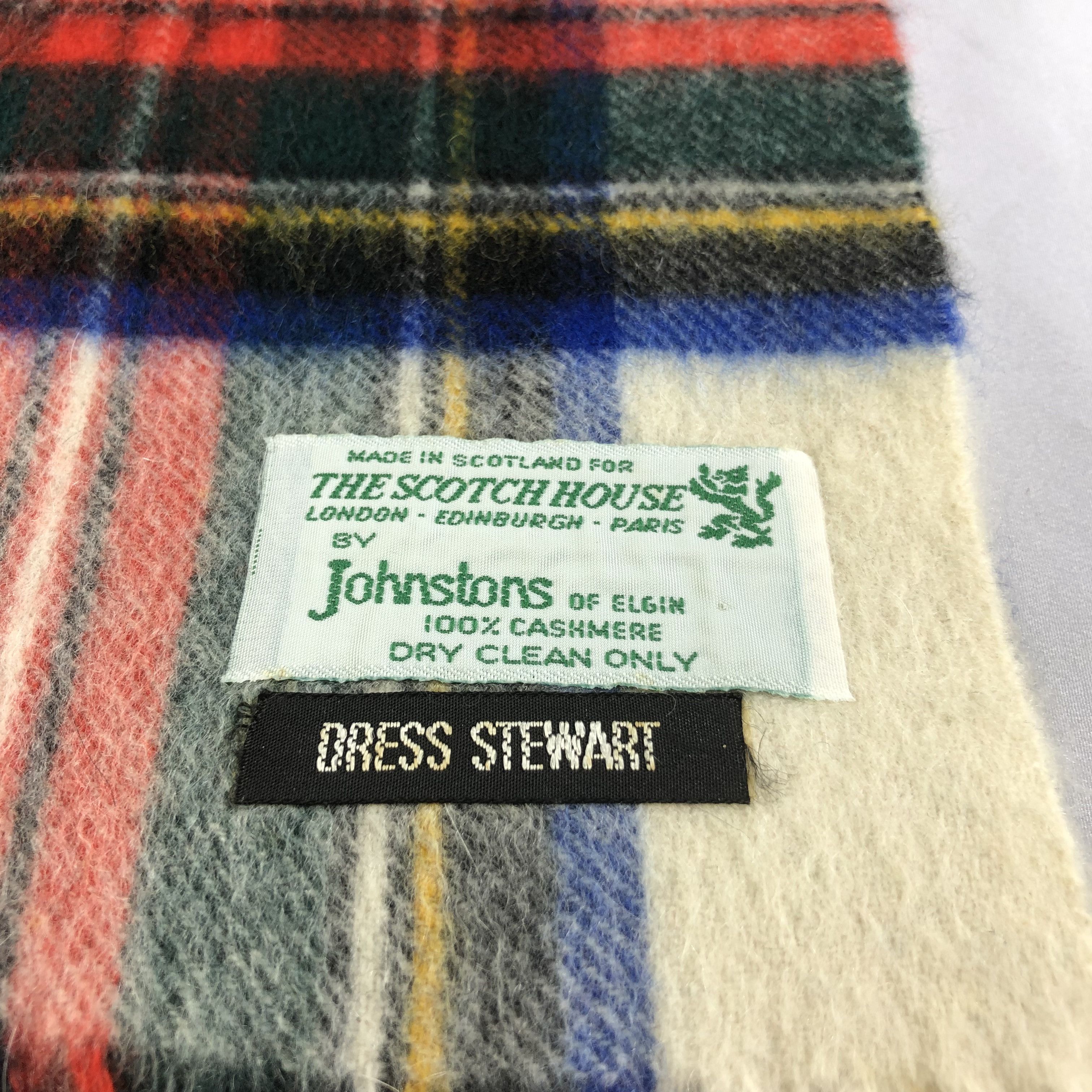 Johnstons Of Elgin Johnstons Of Elgin Tartan Cashmere Scarf Muffler V1540 Size ONE SIZE - 4 Thumbnail