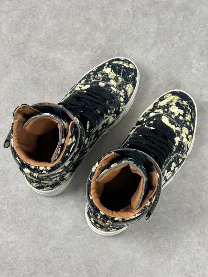 Givenchy SS2015 Givenchy Tyson Black Floral High-Top Sneakers by Riccardo Tisci Size US 10 / EU 43 - 10 Thumbnail