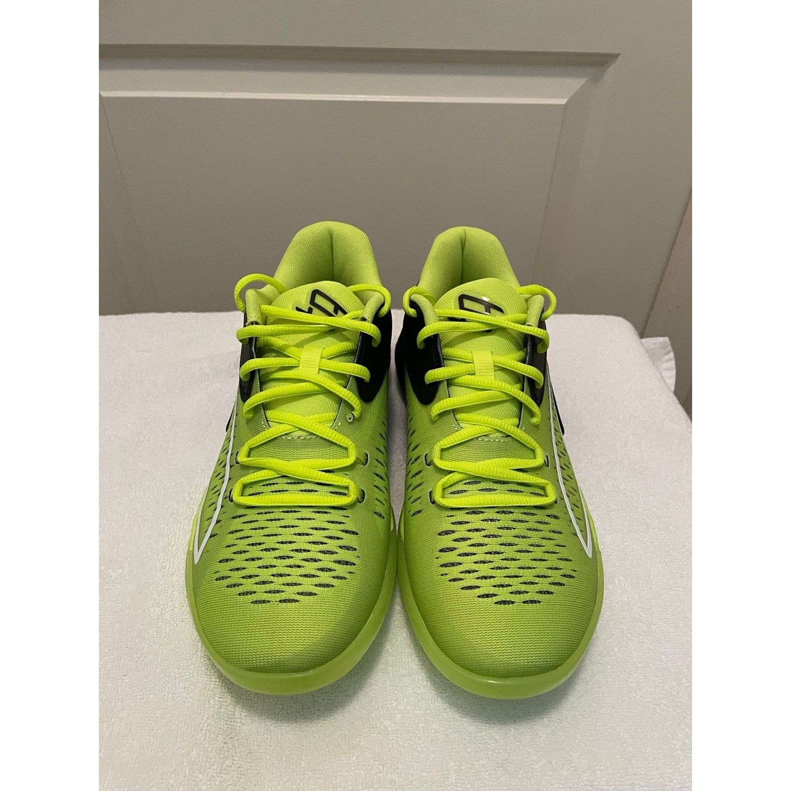 Puma Stewie 1 Quiet Fire Sneaker- Women’s Size 7.5