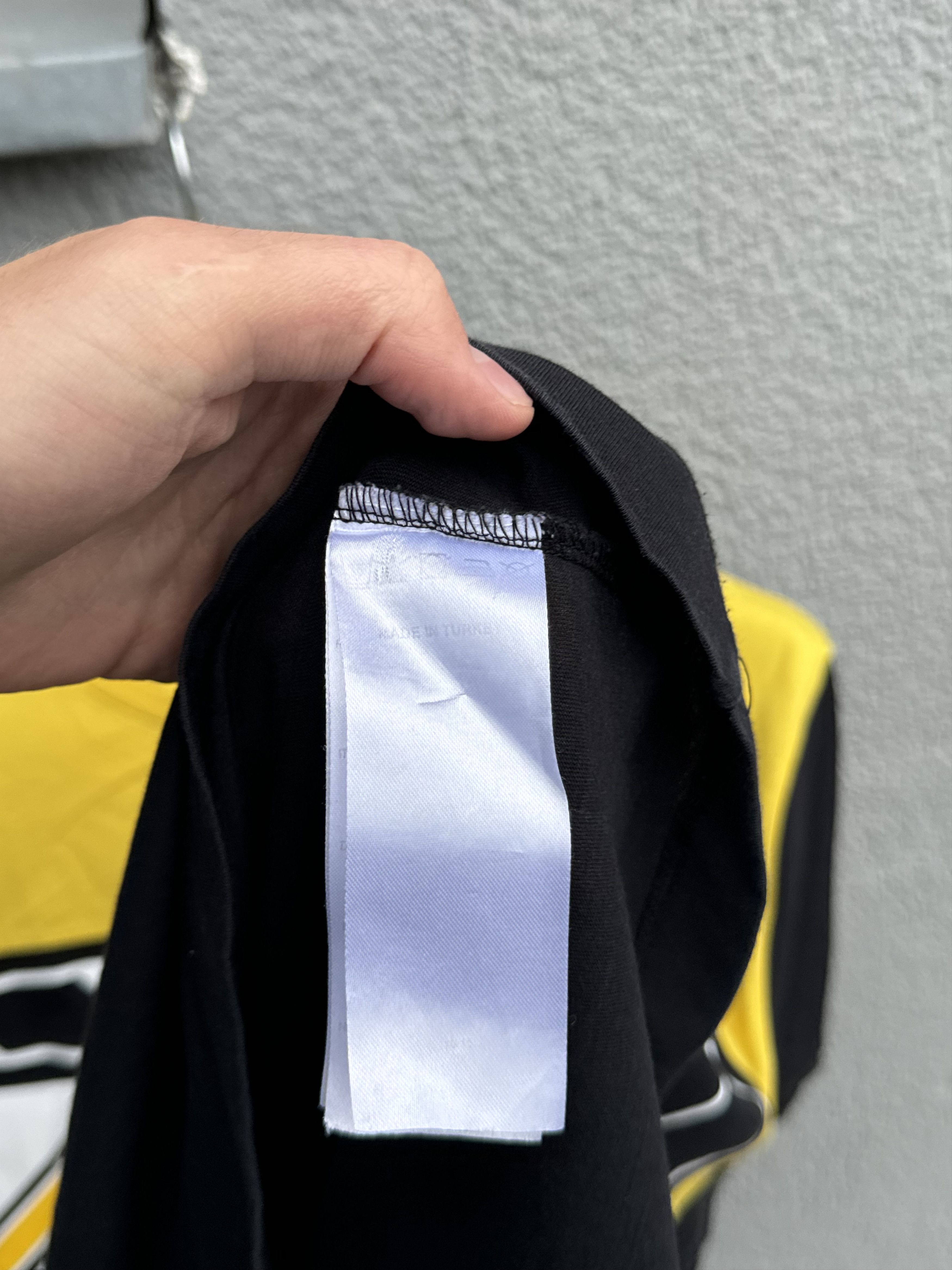 Japanese Brand × Yamaha Yamaha Racing Moto GP Valentino Rossi 46 T Shirt Size L Size US L / EU 52-54 / 3 - 6 Thumbnail