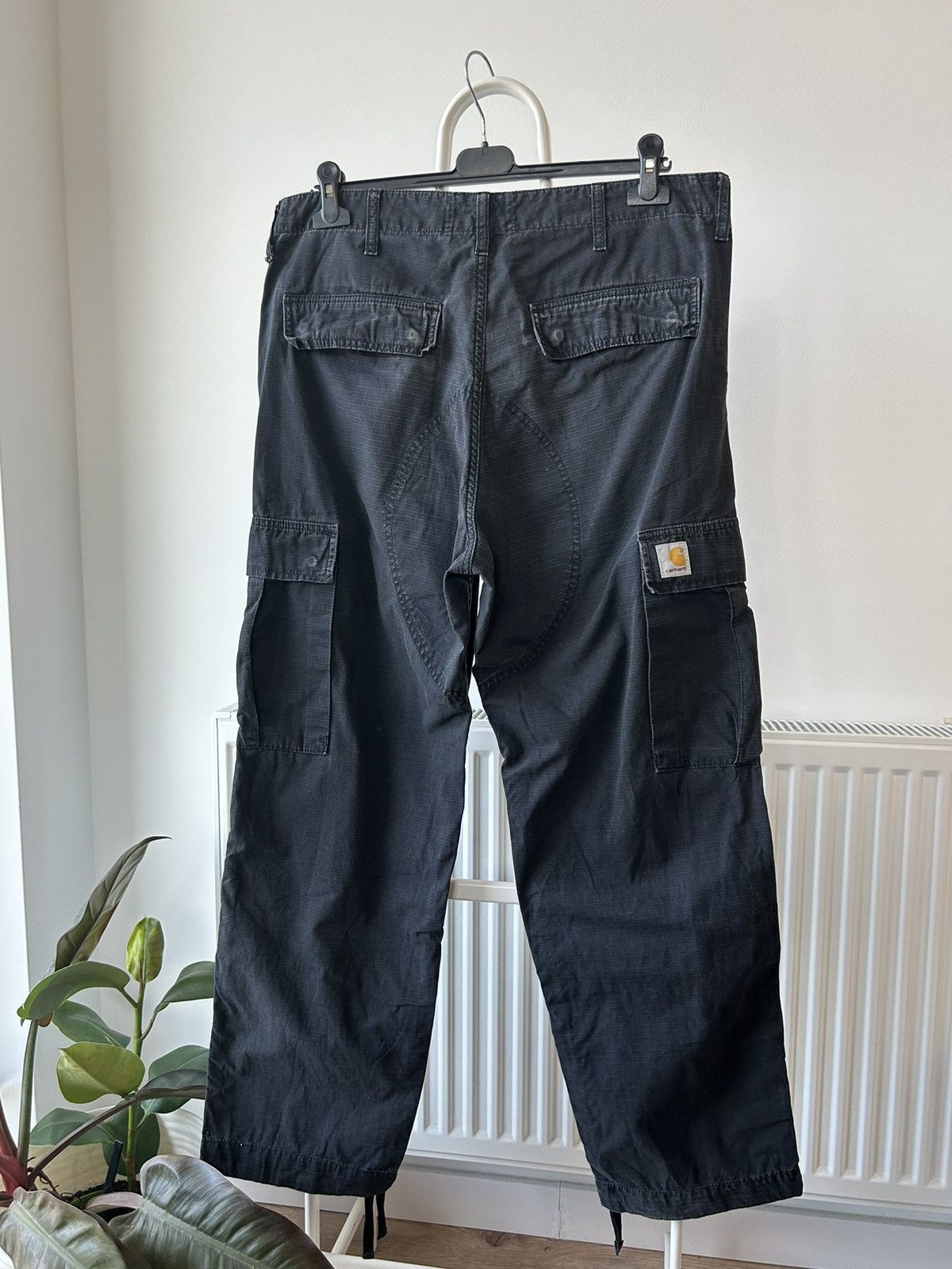 Carhartt × Carhartt Wip Carhartt Regular Cargo pants Size US 34 / EU 50 - 1 Thumbnail