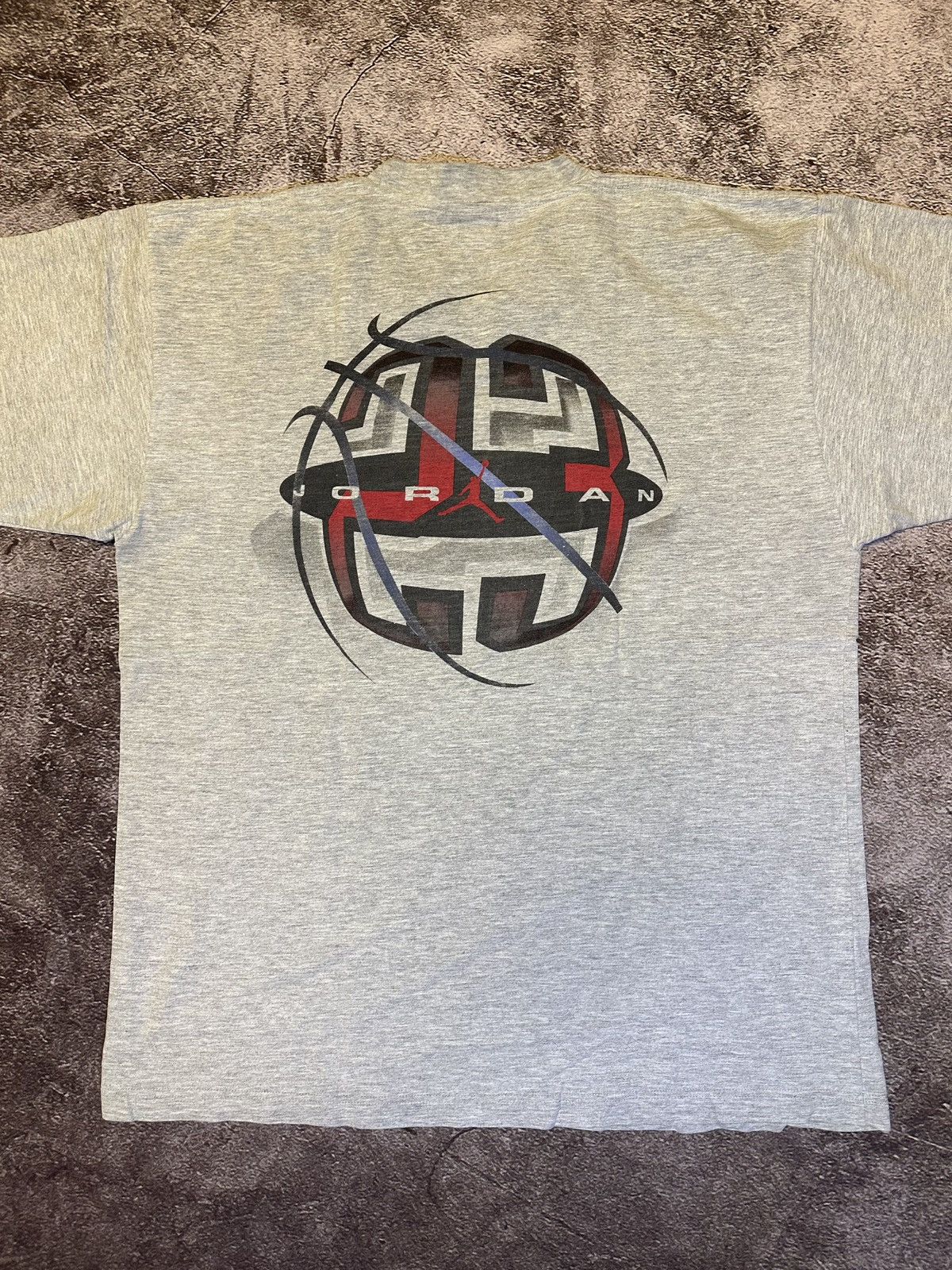 Jordan Brand Jordan 90S Big back Logo Printed T-Shirt Size US XL / EU 56 / 4 - 1 Thumbnail