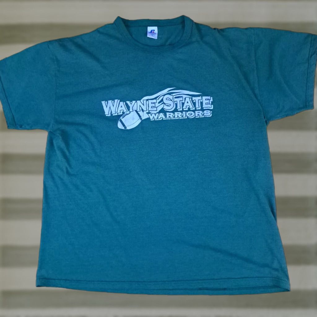 VINTAGE Wayne State Warriors Football Printed X-Large T-Shirt Russell Shirt Men XL Green 90s Warrior X-Large Mens