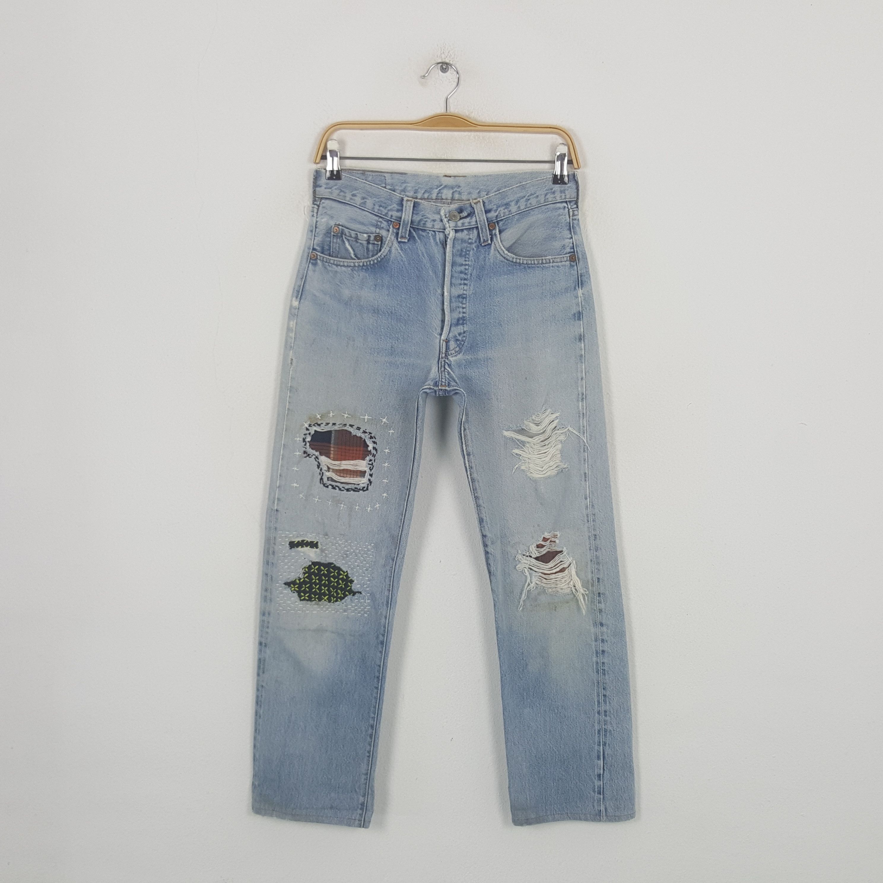 Vintage Levi's 501 Selvedge Grunge Denim Jeans C297N11