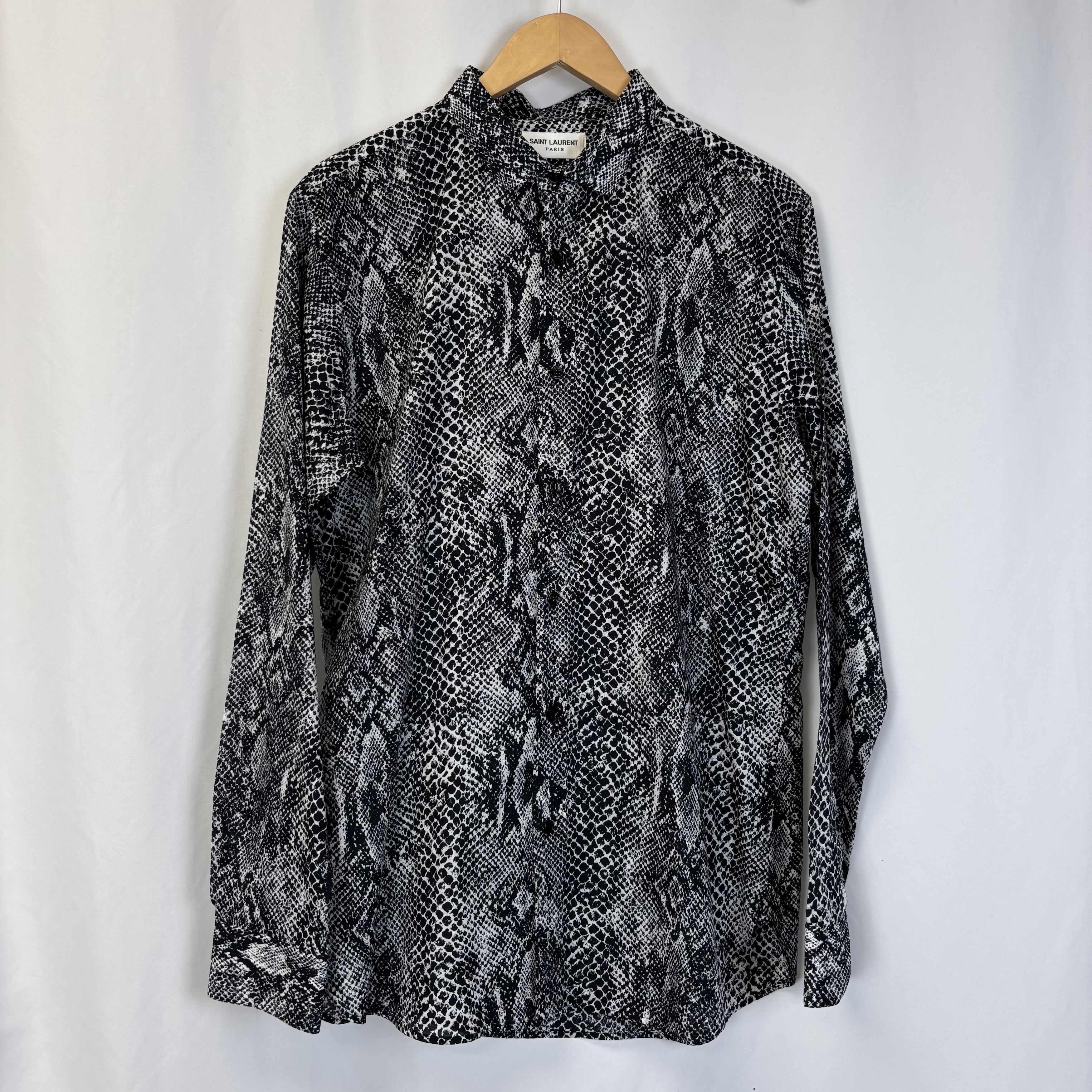 Saint Laurent Paris Saint Laurent Snake Black & White Shirt Size US XL / EU 56 / 4 - 1 Thumbnail