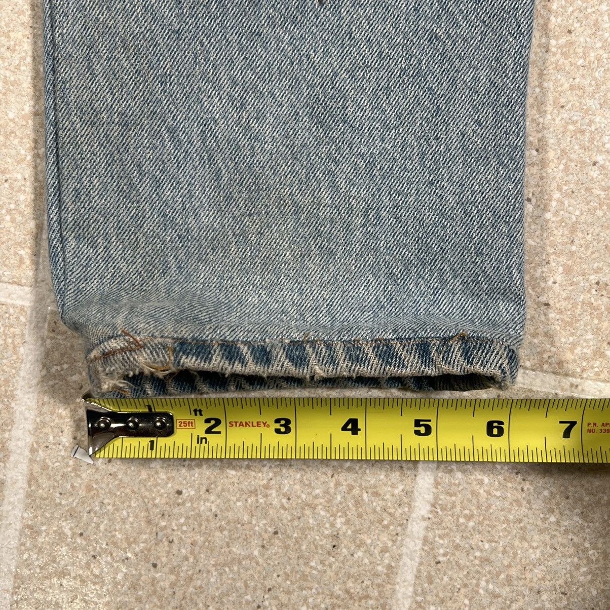 Levi's VTG Levis 501 Jeans Light Blue Denim Button Fly Sz 28x28 Size US 28 / EU 44 - 9 Thumbnail