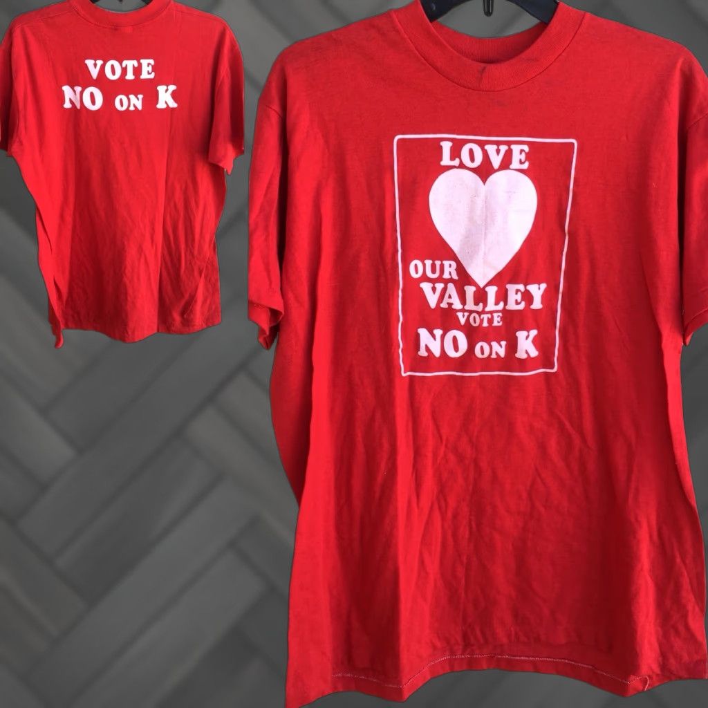 Vintage VINTAGE Love Our Valley Vote No On K T-Shirt Sport-T By Stedman Made In USA XL Men Red Graphic Tee USA XL Men Red Size US XL / EU 56 / 4 - 1 Thumbnail