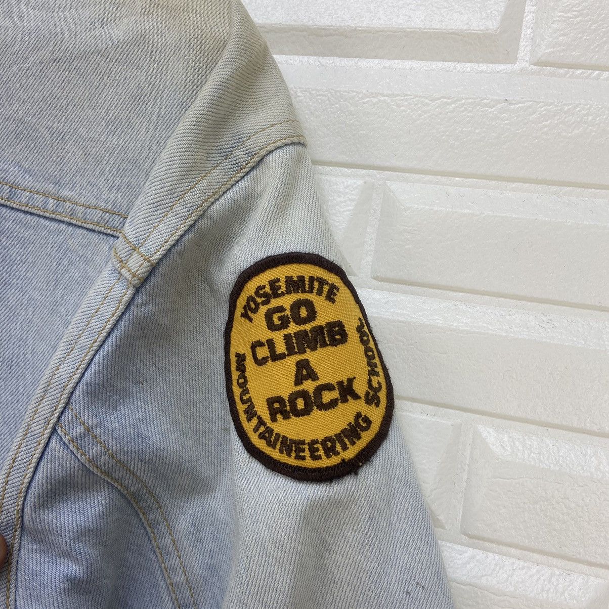 Mickey Mouse × Vintage Vtg Made in USA 35th Anniversary USA Flag Denim Trucker Size US M / EU 48-50 / 2 - 18 Thumbnail