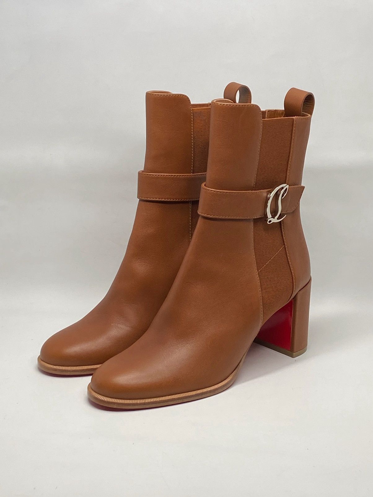 Christian Louboutin Christian Louboutin Leather 70 Chelsea Booties size 37.5 Size US 7.5 / IT 37.5 - 5 Thumbnail