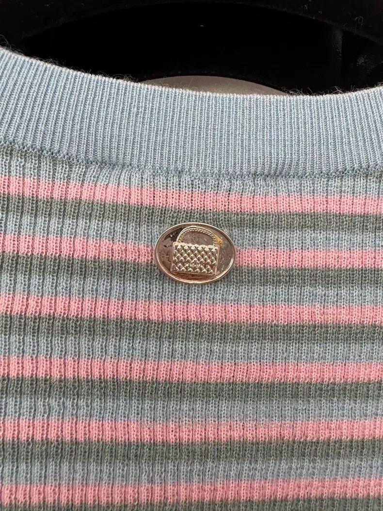 Chanel Chanel Purple striped cartoon pattern knitted short sleeve Size XXS / US 00 / IT 34 - 5 Thumbnail