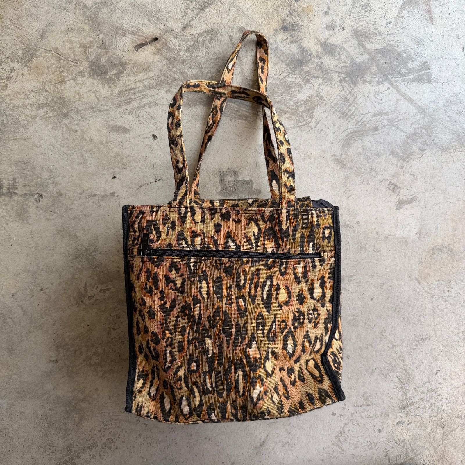 Abercrombie & Fitch Vintage y2k Jade Leopard Print Tapestry Tote Bag+ Coin Purse Size ONE SIZE - 1 Thumbnail