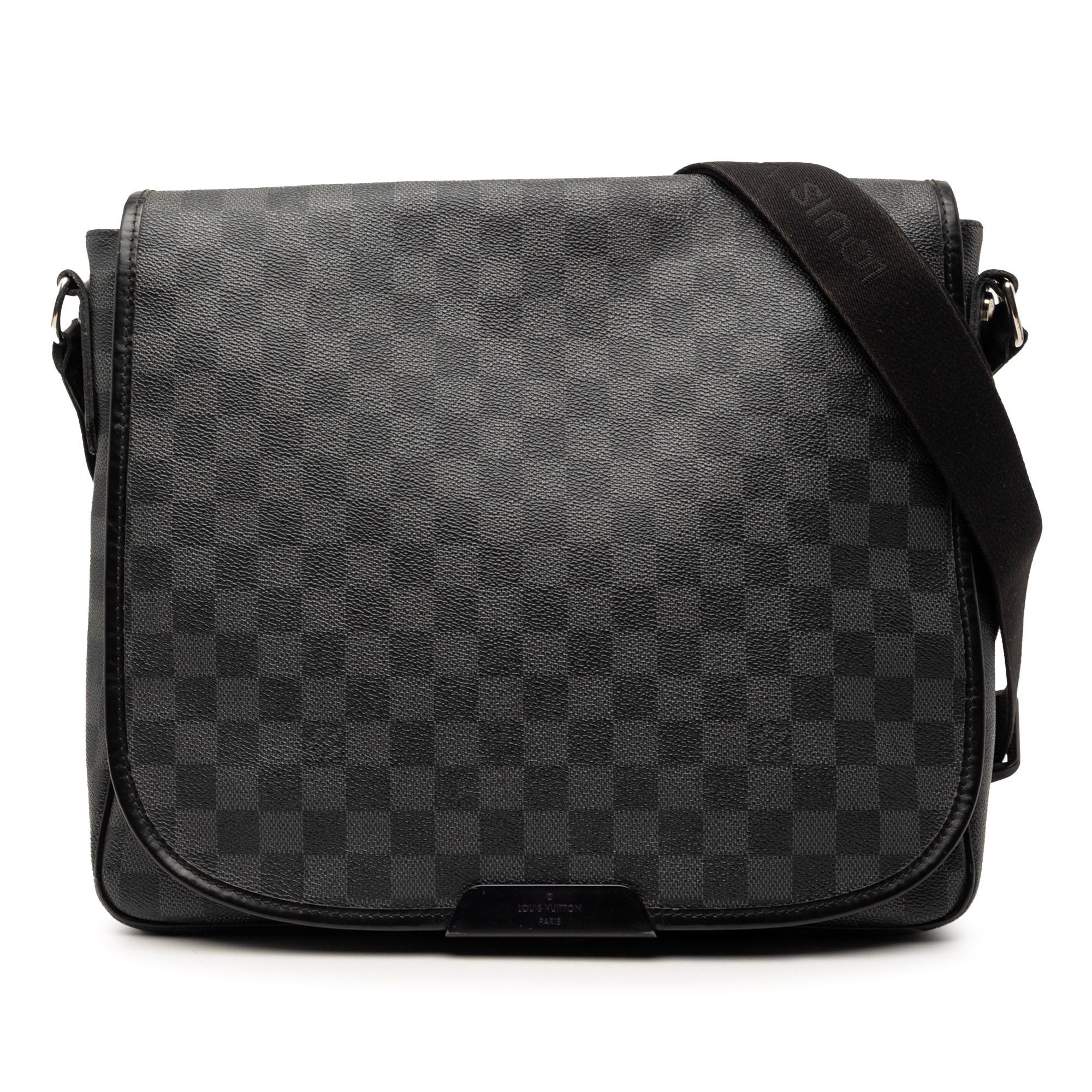 Louis Vuitton Damier Graphite Daniel MM Size ONE SIZE - 1 Thumbnail