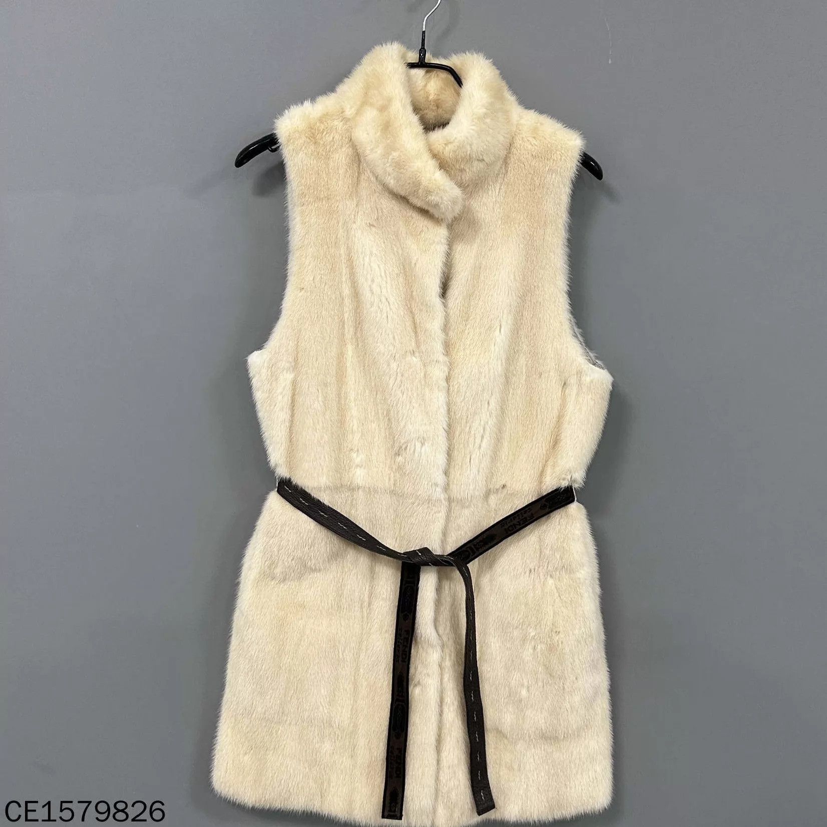 Fendi FENDI Women's Rare Mink Fur Vest 95 New Size 40 Size S / US 4 / IT 40 - 1 Thumbnail