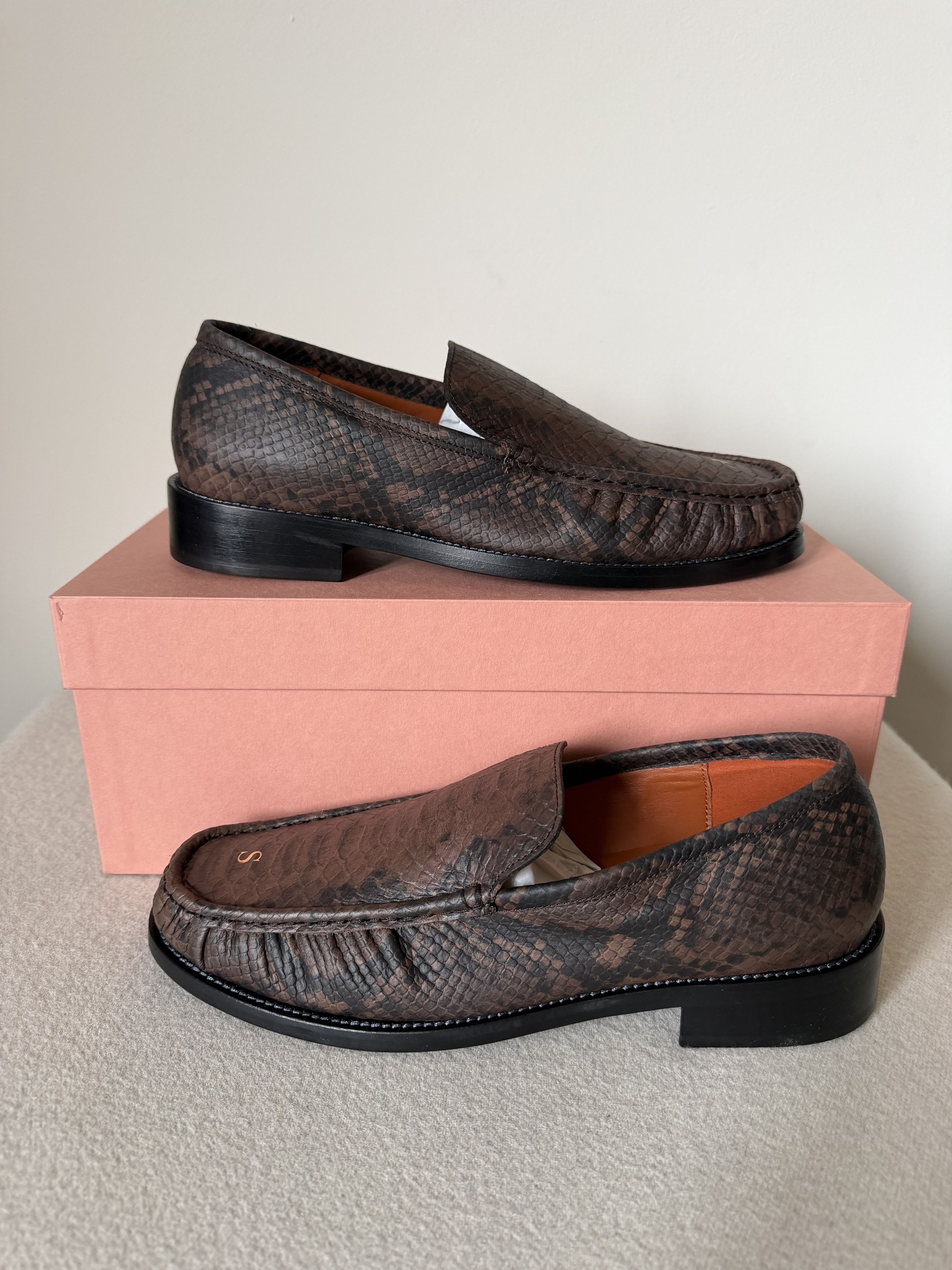Acne Studios Acne Studios Light Hiss Embossed Snakeskin Loafers Size US 10 / EU 43 - 2 Thumbnail