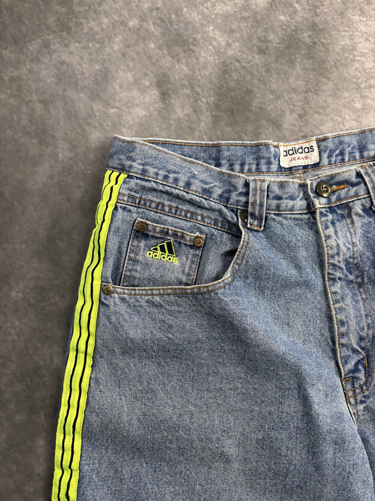 Adidas Vintage Adidas Jeans Shorts 90s Jorts Denim Baggy Loose Long Size US 32 / EU 48 - 10 Thumbnail