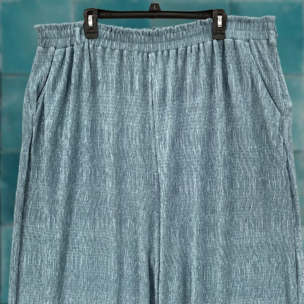 Vintage LuLaRoe Womens 3XL Blue Flowy Wide-Leg Pants Pull On 100% Polyester Regular Size Stretch Pockets Size 27" / US 4 / IT 40 - 1 Thumbnail