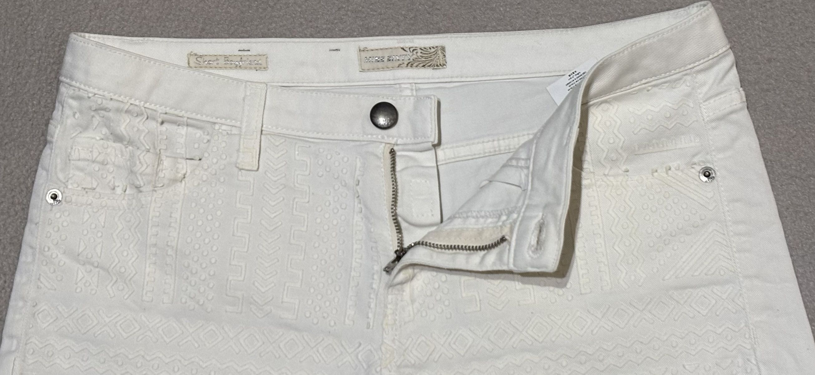 Miss Sixty Miss Sixty white mini shorts size 29 Size 29" - 14 Thumbnail