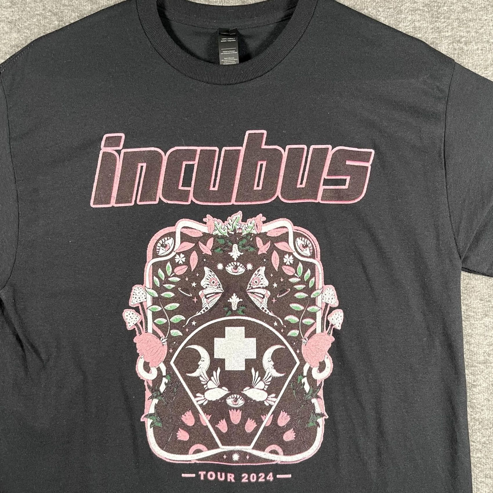 Gildan VINTAGE? No. Incubus Shirt Mens Medium Black 2024 Tour Coheed & Cambria Graphic Band Tee Size US M / EU 48-50 / 2 - 2 Thumbnail