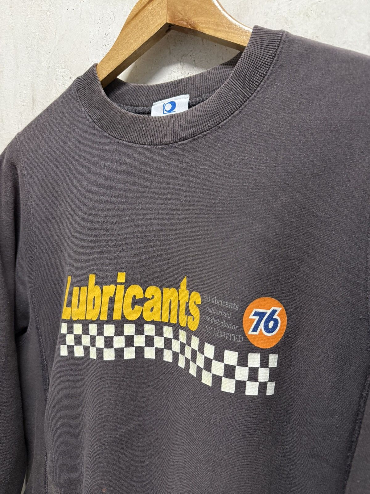 Vintage Vintage 90s Motorsport 76 Lubricants Sweatshirt Size US S / EU 44-46 / 1 - 5 Thumbnail