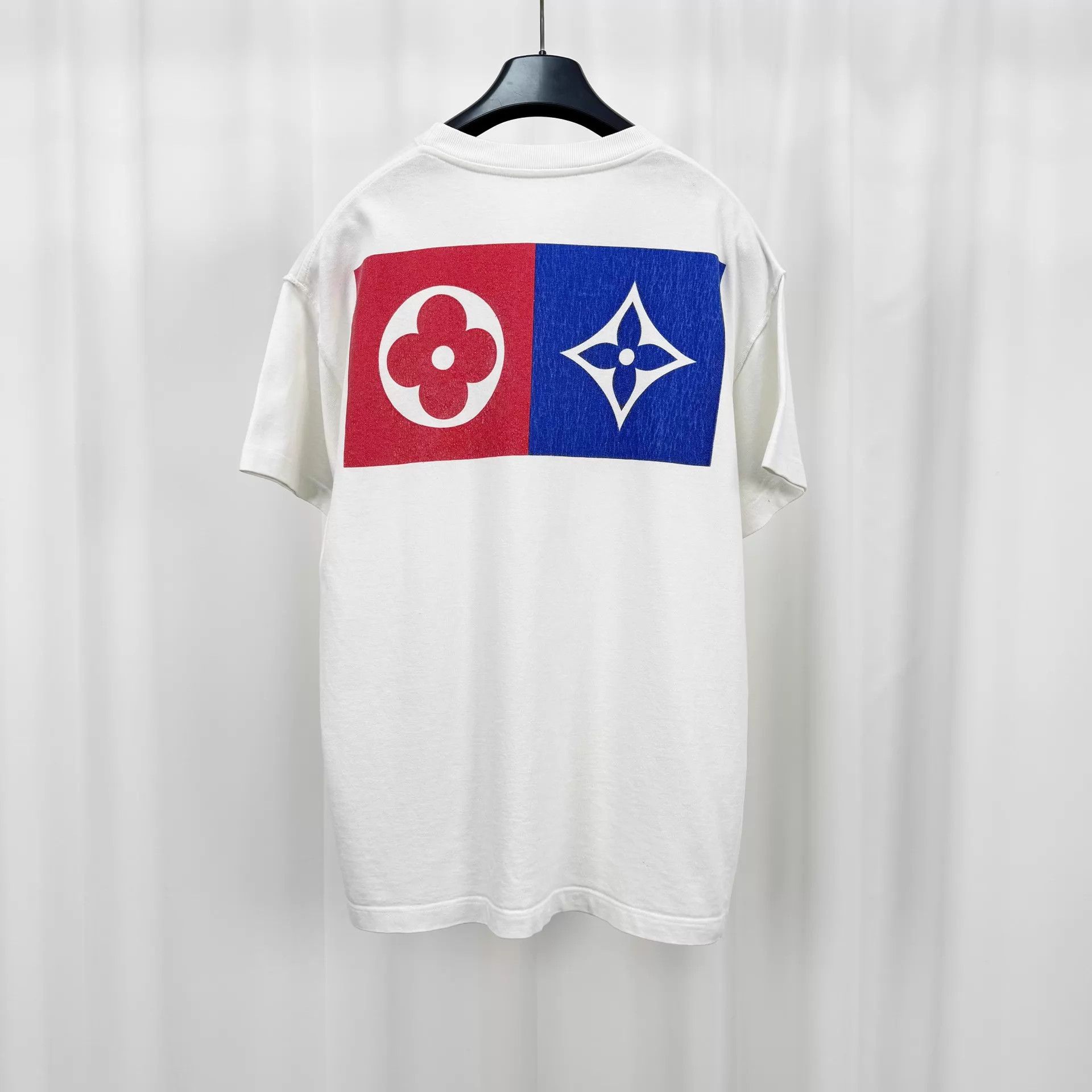 Louis Vuitton Louis Vuitton Piano Print LV SS Tee S 98 New Size US S / EU 44-46 / 1 - 2 Thumbnail