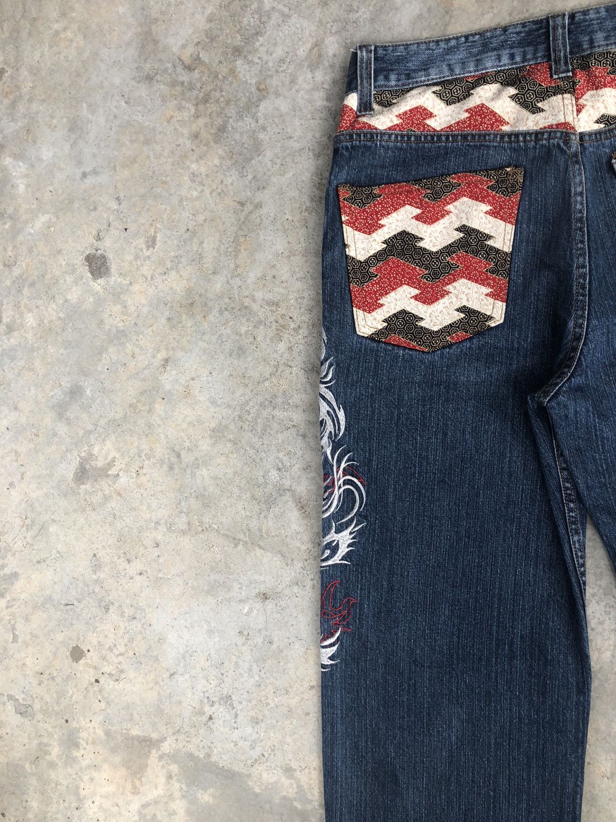Japanese Brand Japanese Phoenix Embroidered Jeans Multipocket Distressed Size US 30 / EU 46 - 9 Thumbnail